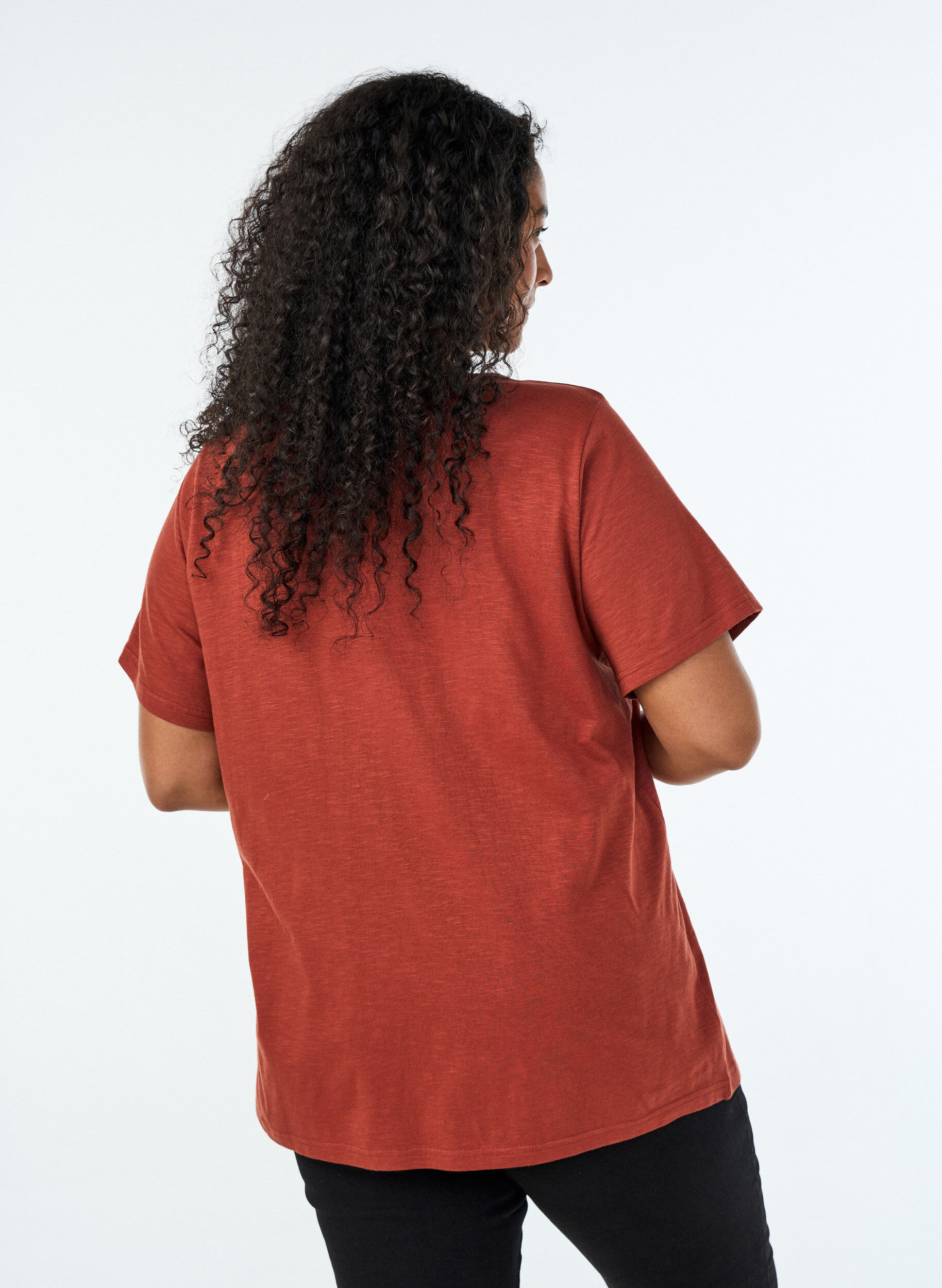 ZizziT-shirt met knoopdetail, Bruin, Model image number 2