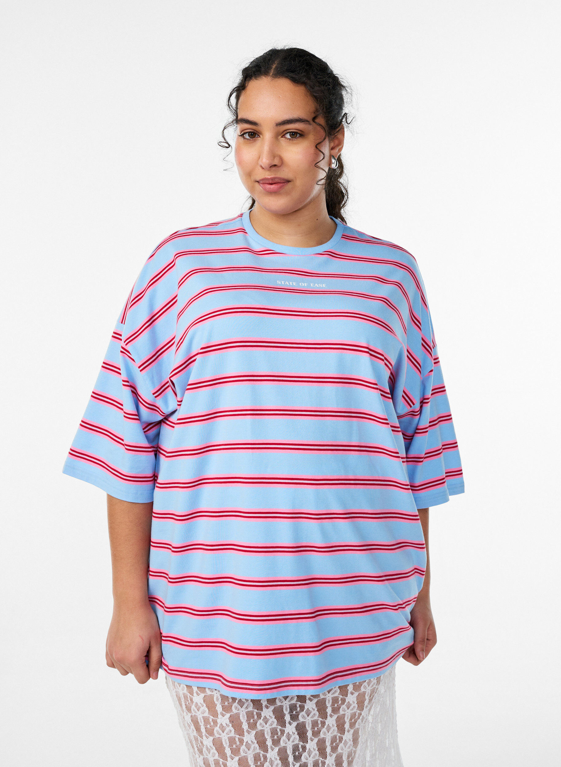Oversized T-shirt met strepen en 1/2 mouwen, Blauw, Model