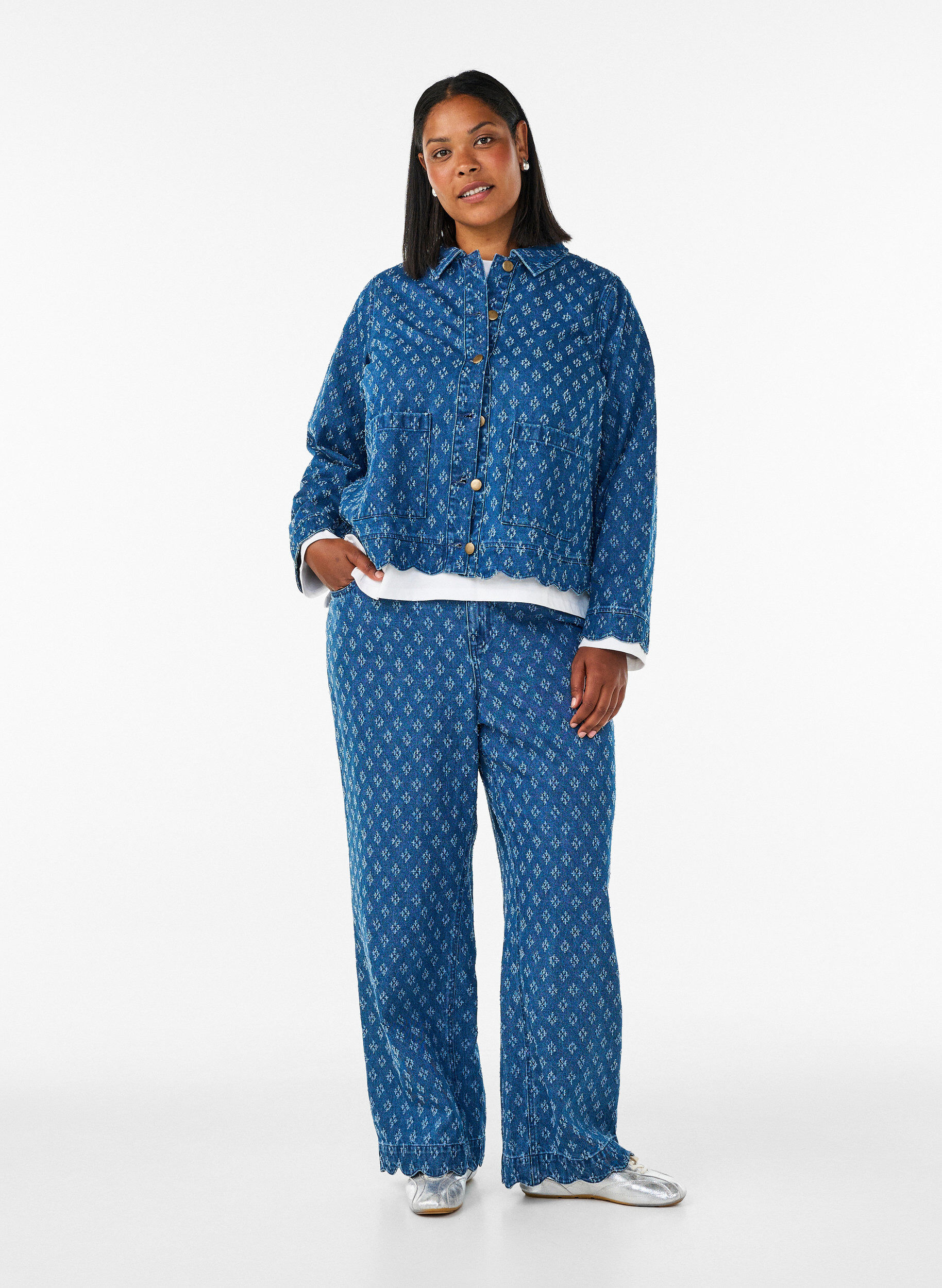Myra jeans met wide fit en distressed patroon, Blauw, Model