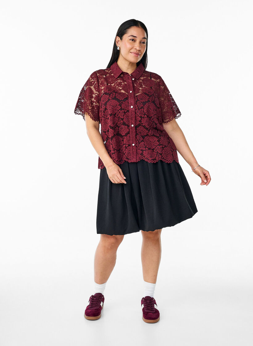 Kanten shirt blouse met parelknopen, Tawny Port, Model