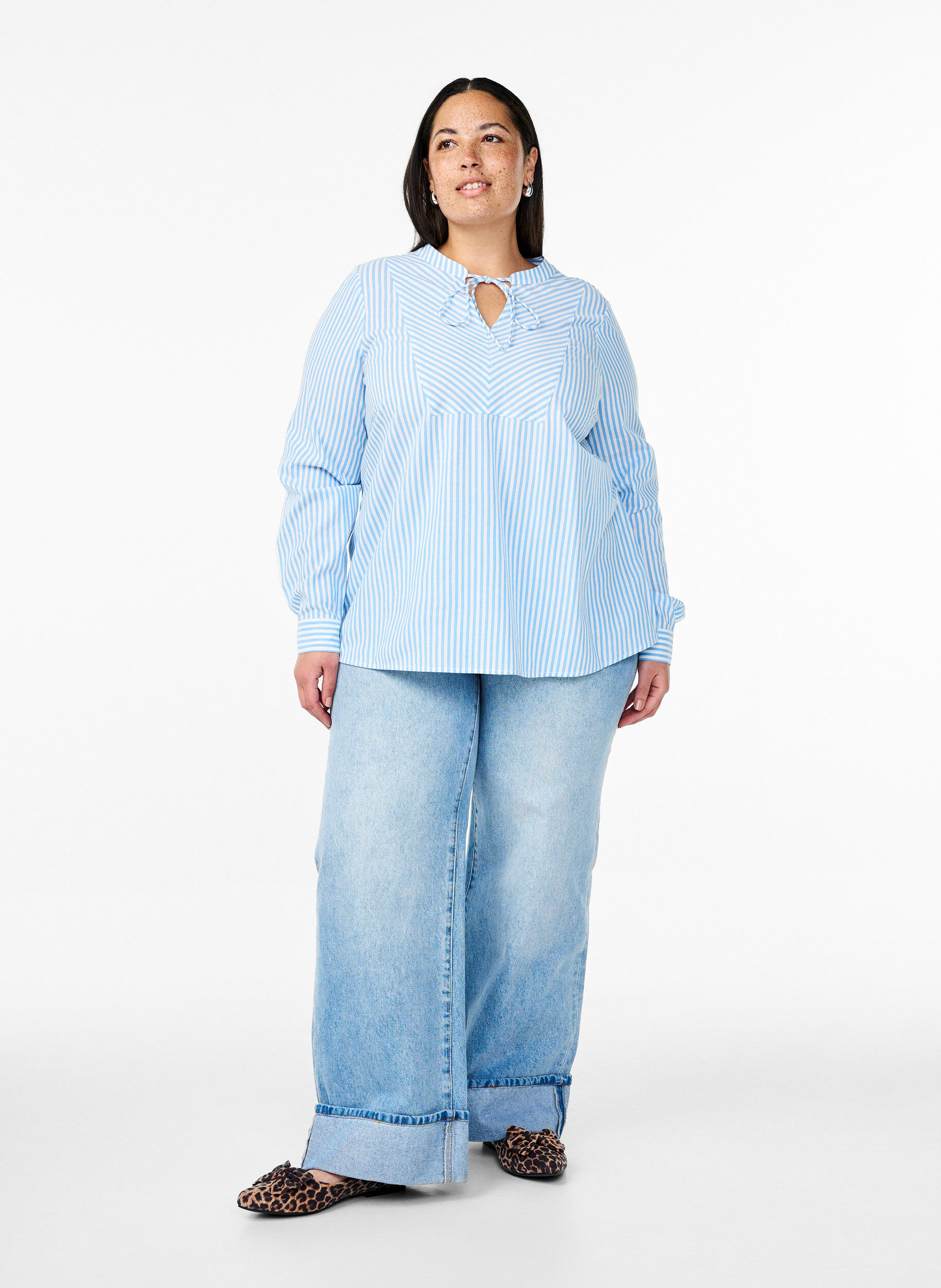 ZizziGestreepte blouse met strikdetail, Blauw, Model image number 1