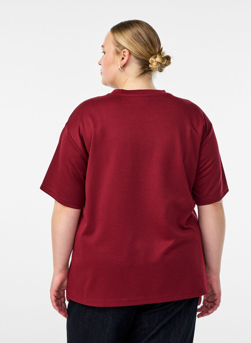 T-shirt met ronde hals en rhinestones, Donker Bordeaux, Model image number 2