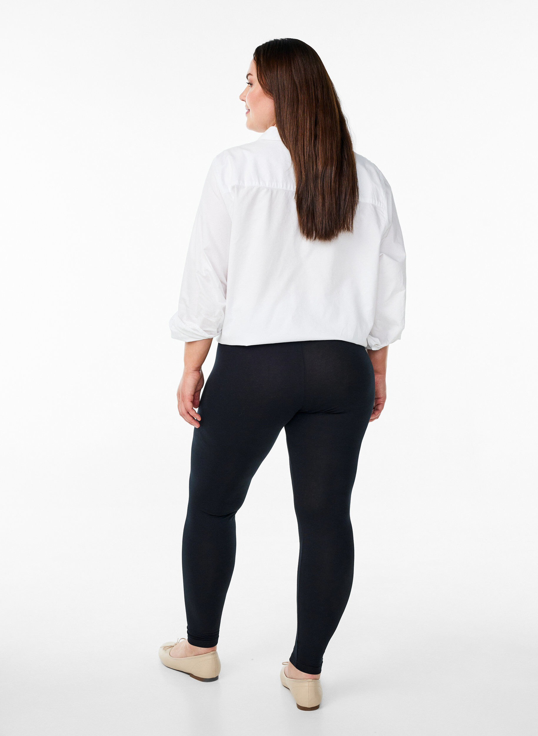 ZizziBasic legging in viscose, Zwart, Model image number 2