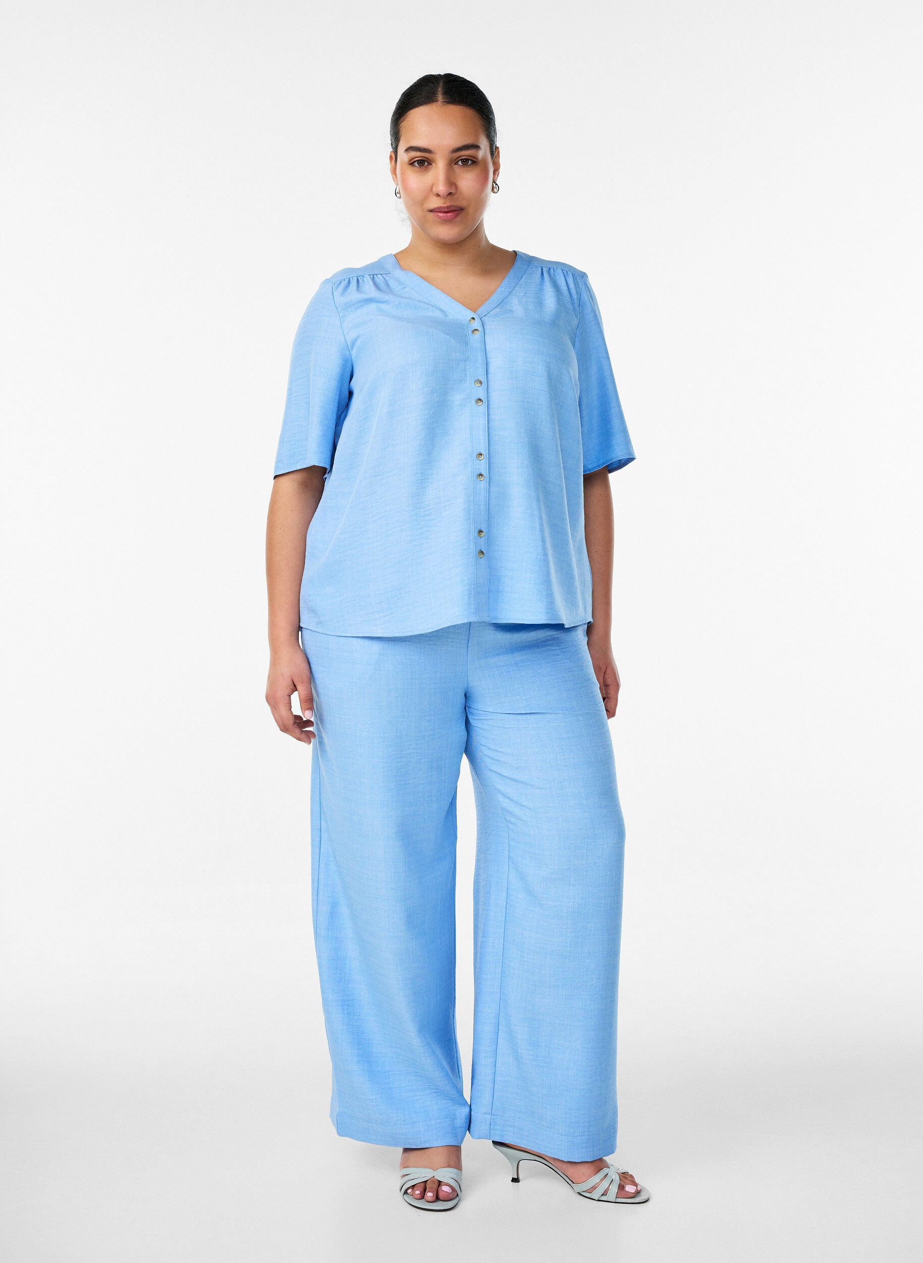 Losse broek met elastische tailleband en zakken, Blauw, Model