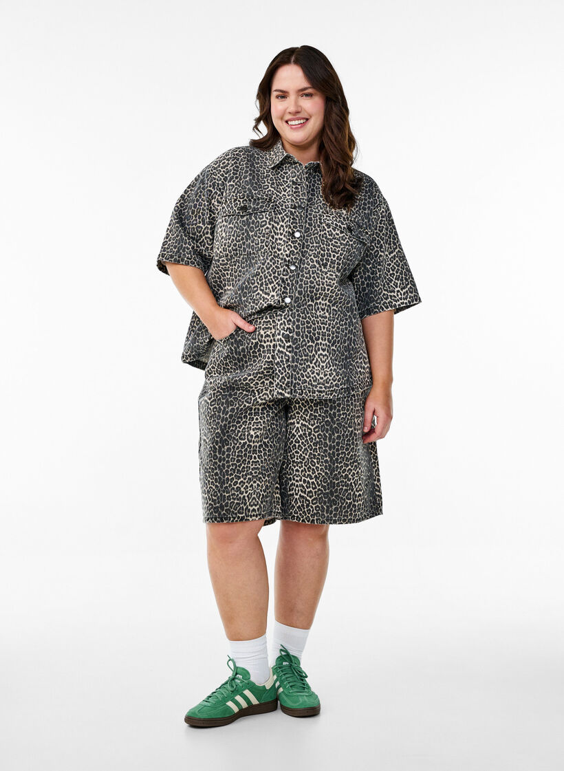 Denimshirt met luipaardprint en korte mouwen, Leopard, Model