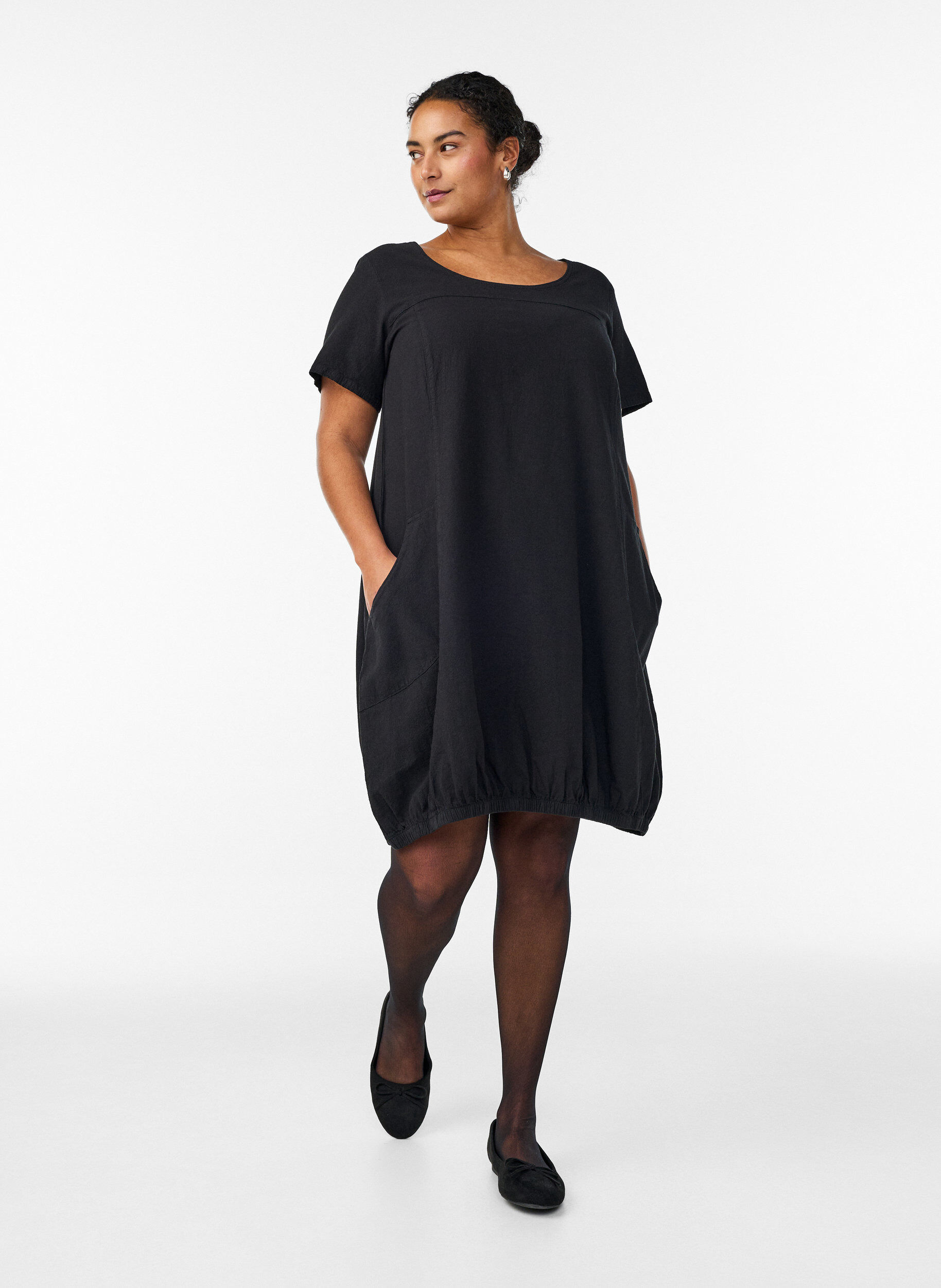 ZizziKatoenen jurk met korte mouwen, Zwart, Model image number 1