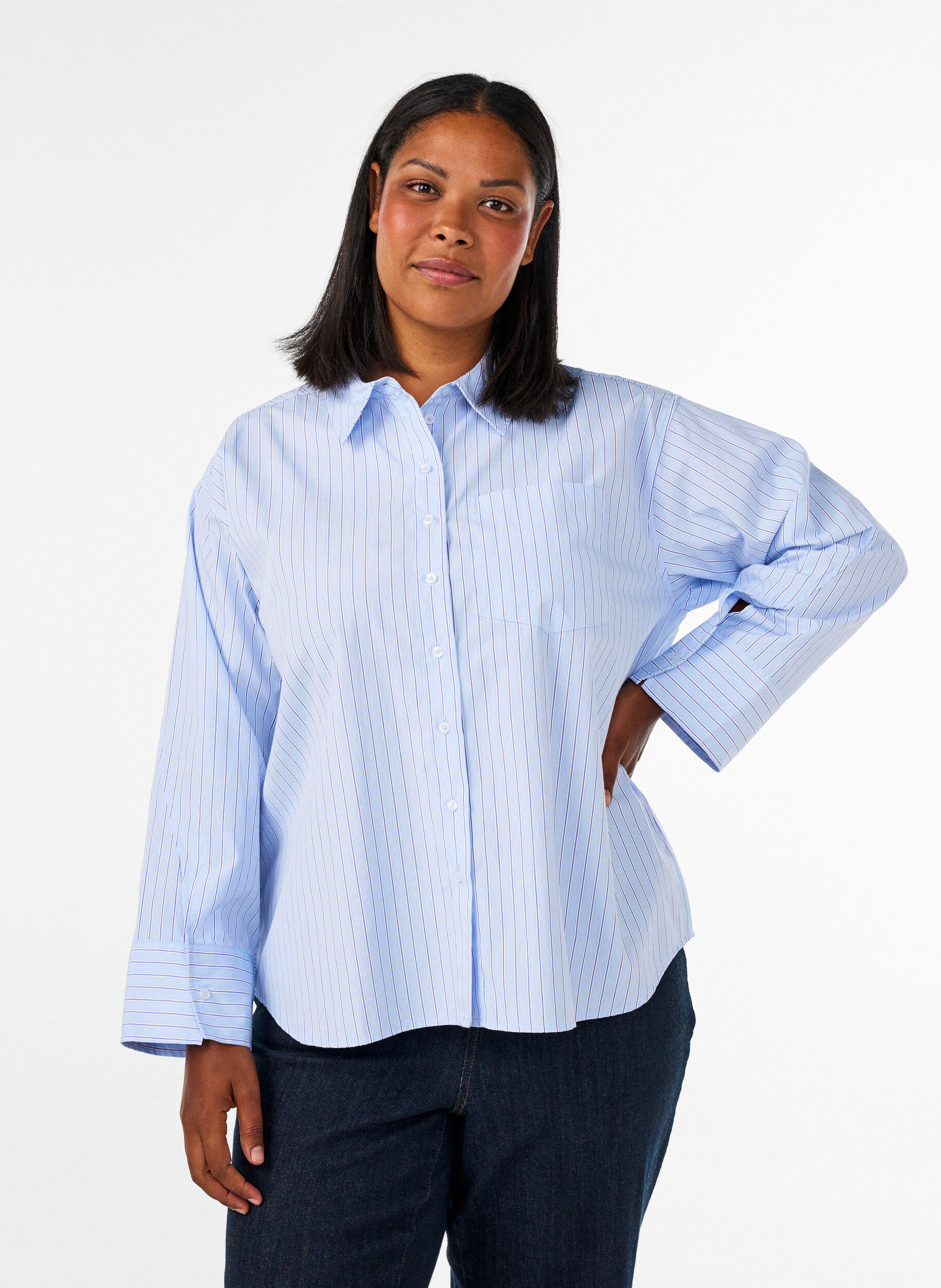 Gestreept shirt met wijde manchetten, Blauw, Model