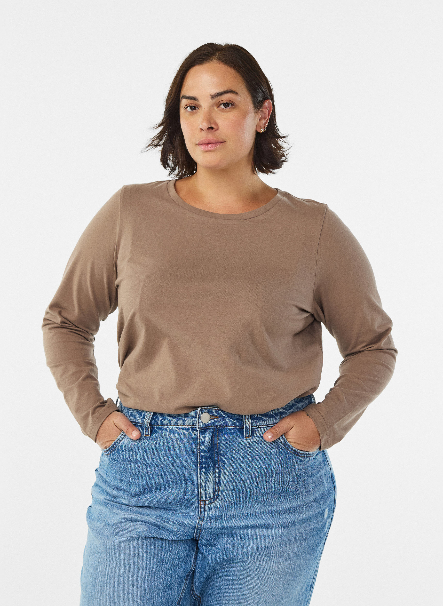 Basic jerseyblouse met lange mouwen, Bruin, Model
