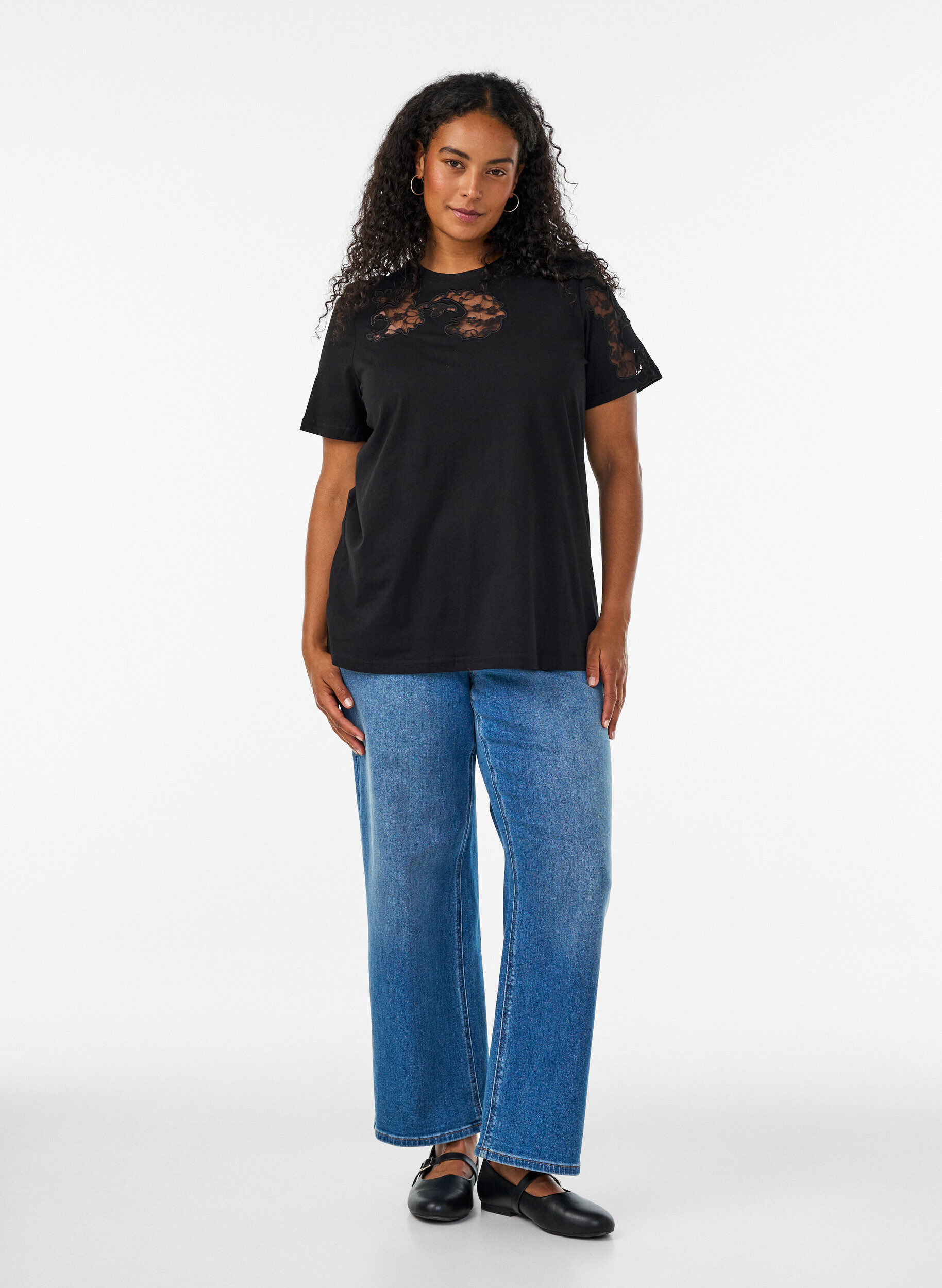 ZizziKatoenen T-shirt met kanten applicaties, Zwart, Model image number 1