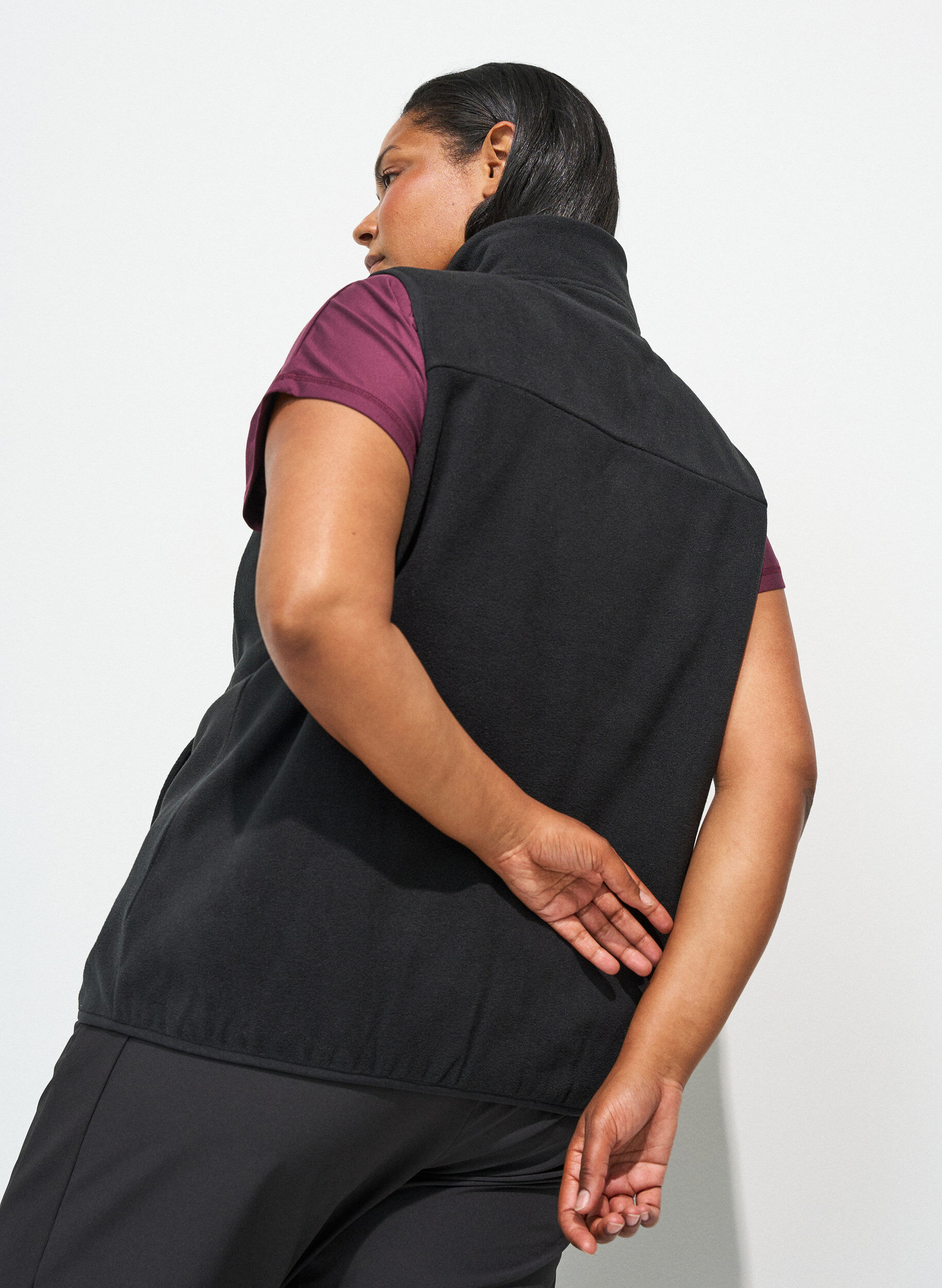 ZizziLichte trainingsbroek met zakken, Zwart, Model image number 2