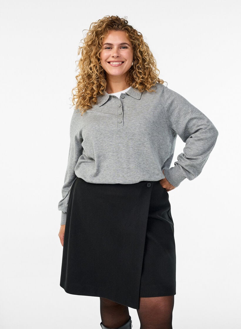 Wikkel mini rok met knoopdetails, Black, Model