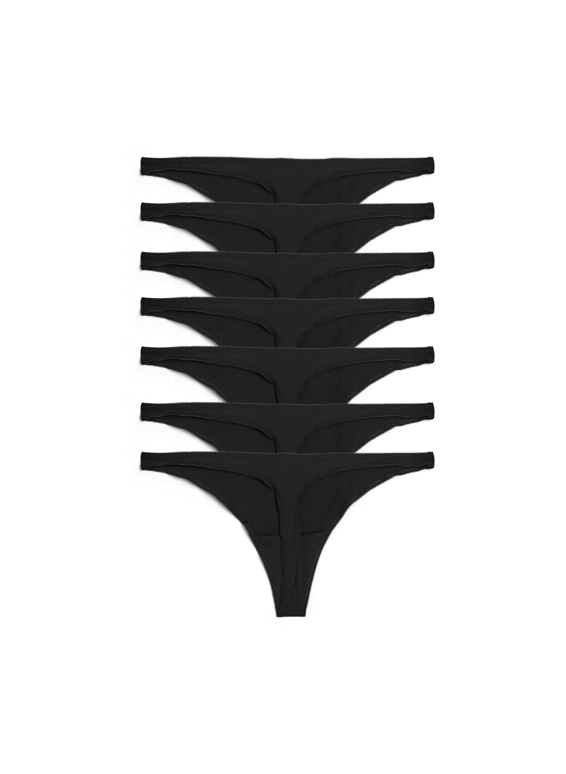 Zizzi7-pack katoenen strings met een lage taille, Zwart, Packshot image number 1