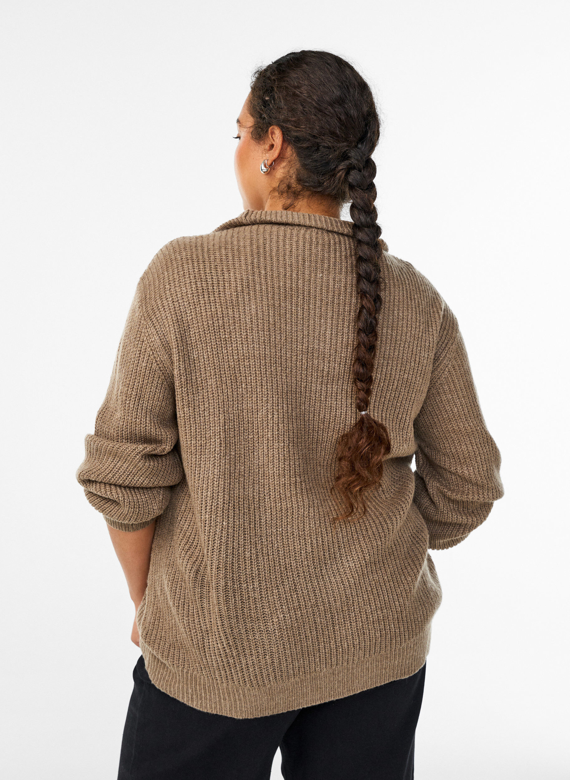 ZizziGebreide trui met hoge hals en rits, Bruin, Model image number 2