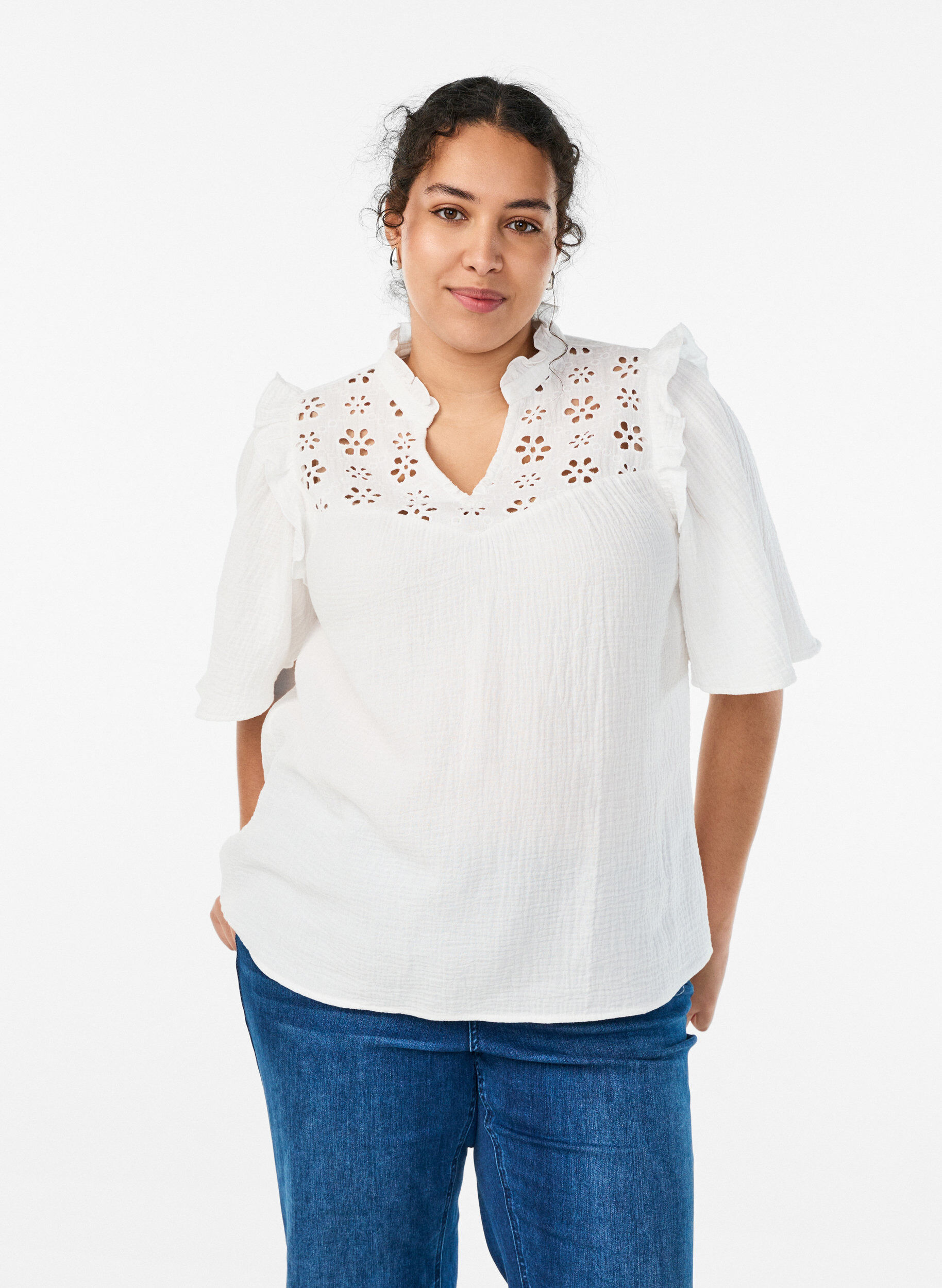 Blouse in katoen mousseline met broderie anglaise en 1/2 mouwen, Wit, Model