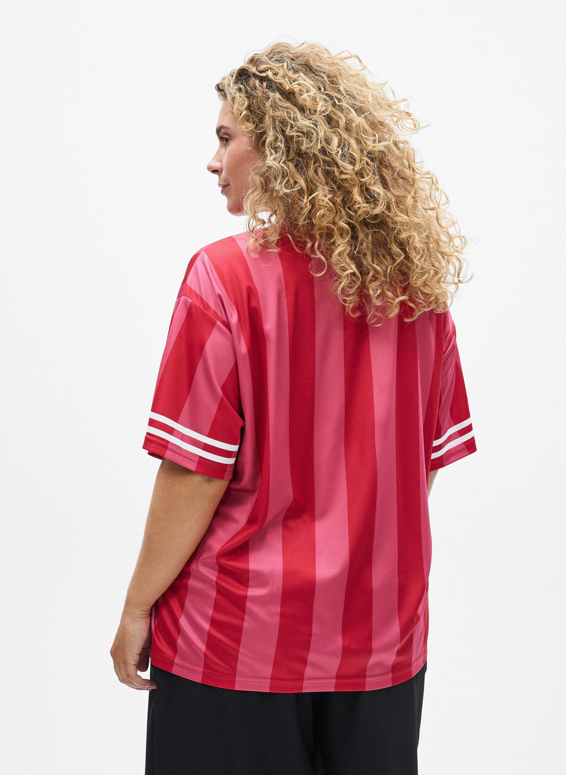 ZizziSporty T-shirt met ruiten en tekstprint, Rood, Model image number 2