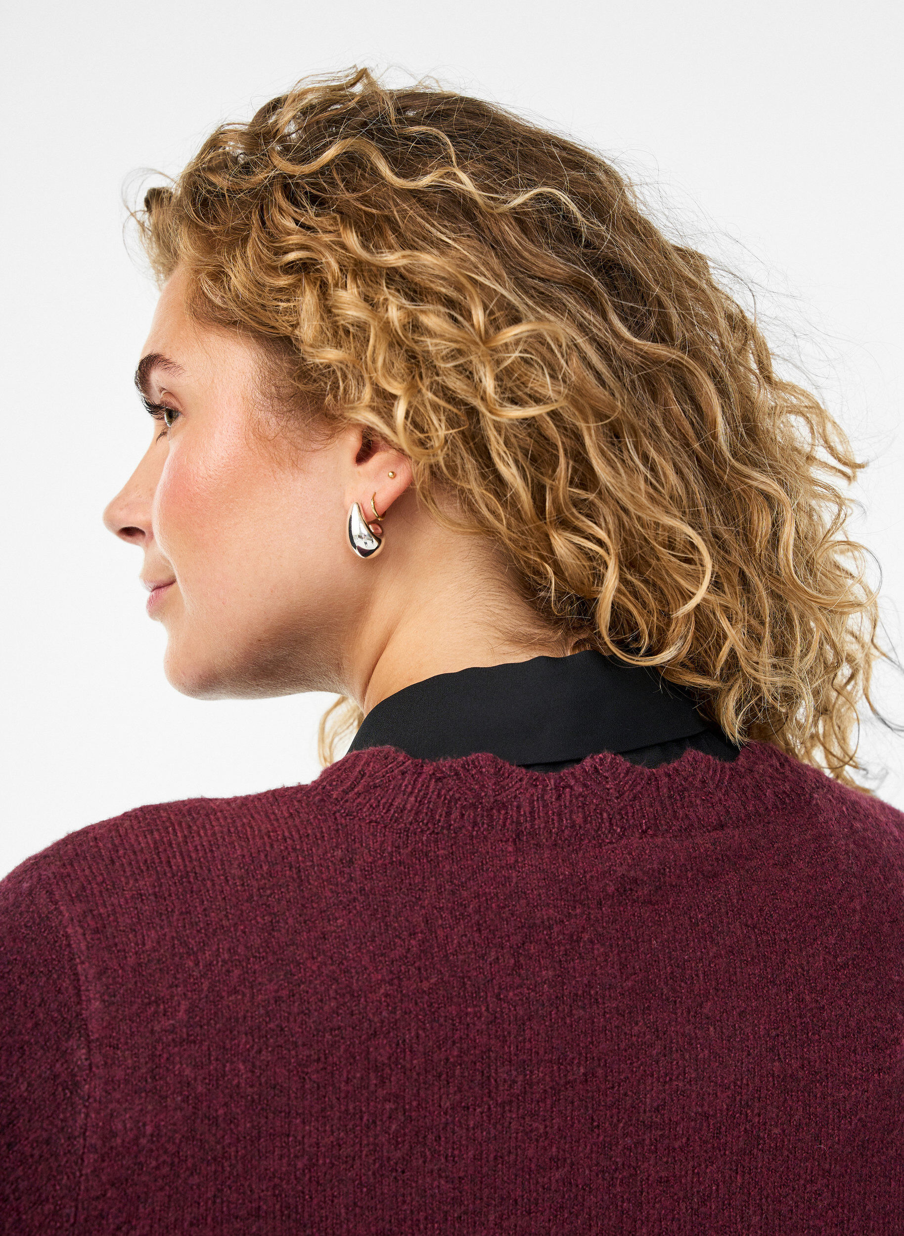 ZizziKraaginzet met afneembare strik, Zwart, Model image number 1