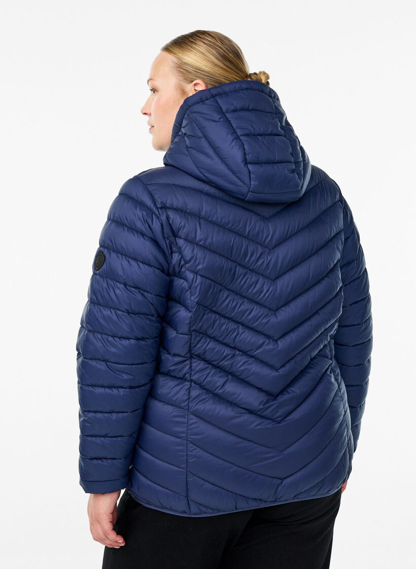 Gewatteerd lichtgewicht jack met capuchon, Blauw, Model image number 2