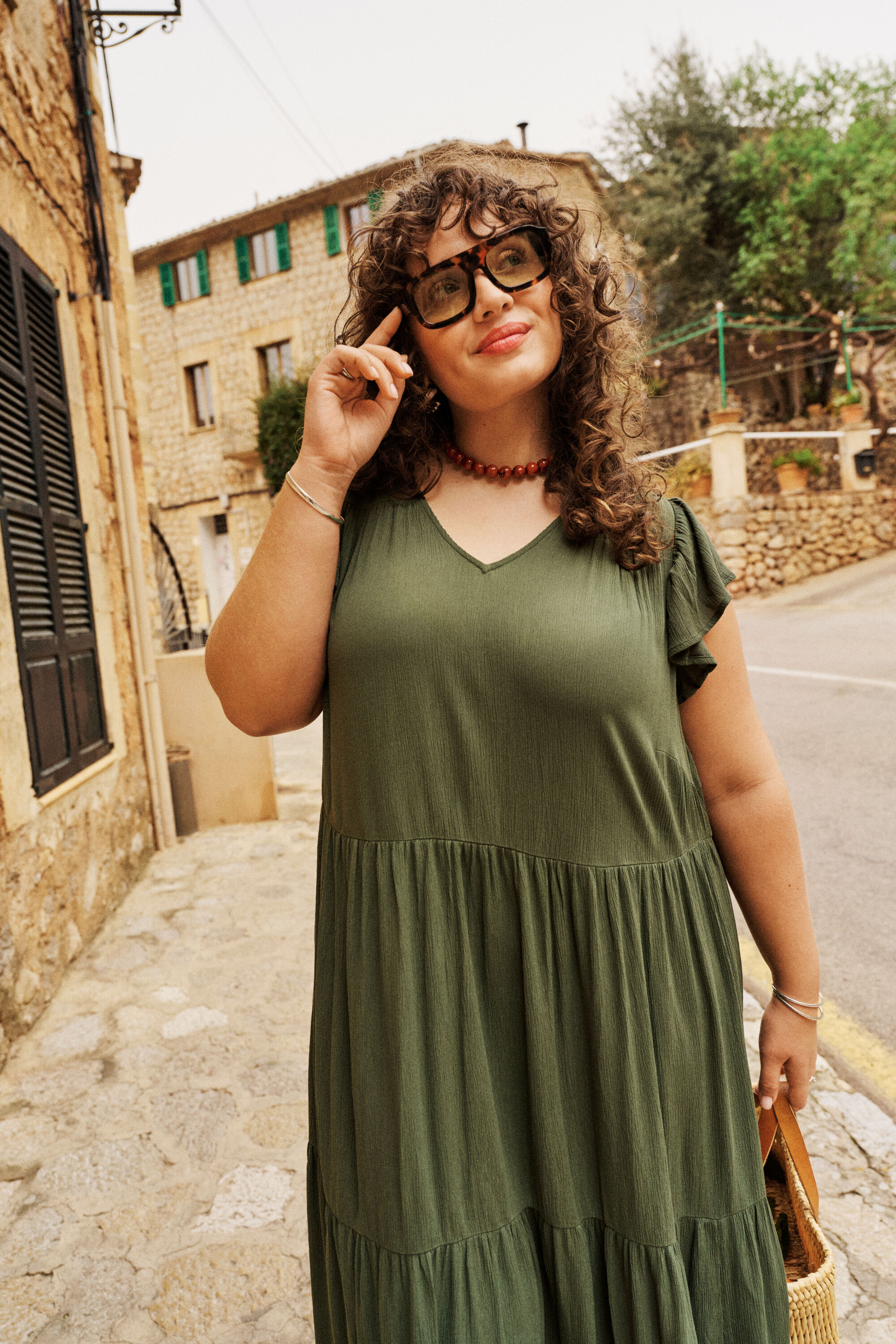 Olijfgroene bohemienstijl met warmte, , Model