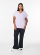 Losvallend trainings-T-shirt met V-hals, Paars, Model image number 1