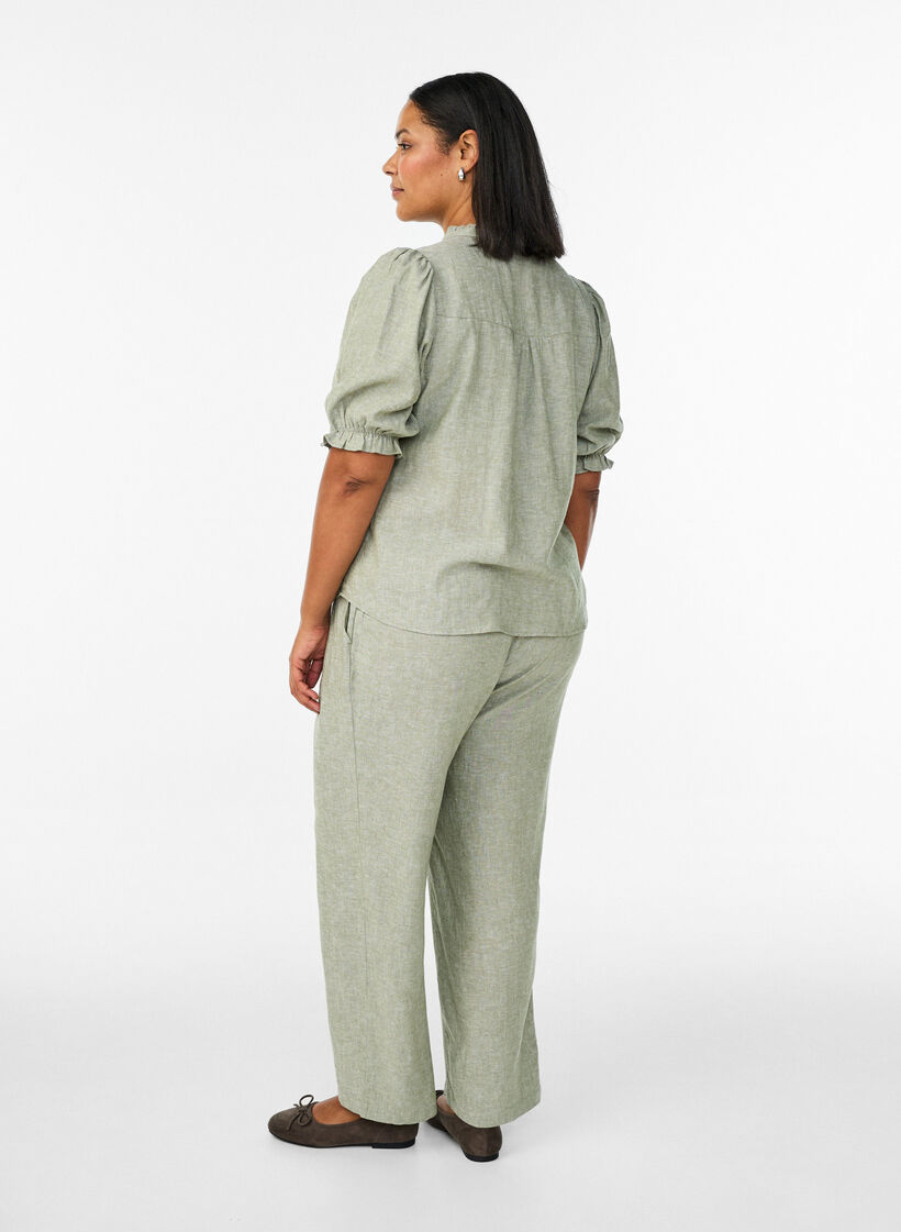 Linnen en viscose broek met losse pasvorm, Groen, Model image number 2