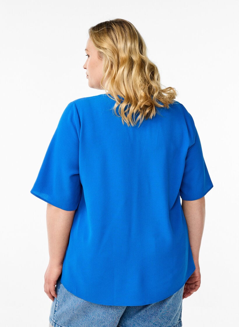 Blouse met korte mouwen en V-hals, Blauw, Model image number 2