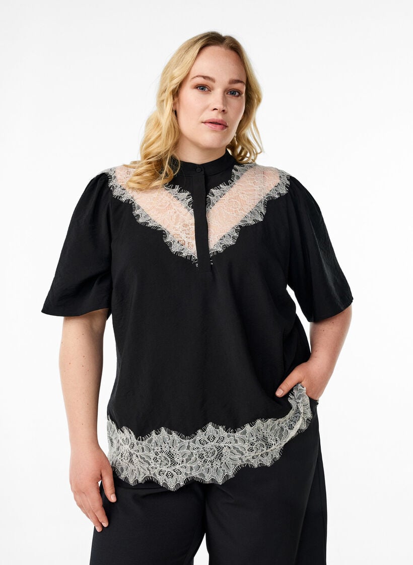 Blouse met korte mouwen en kanten details, Zwart, Model image number 0