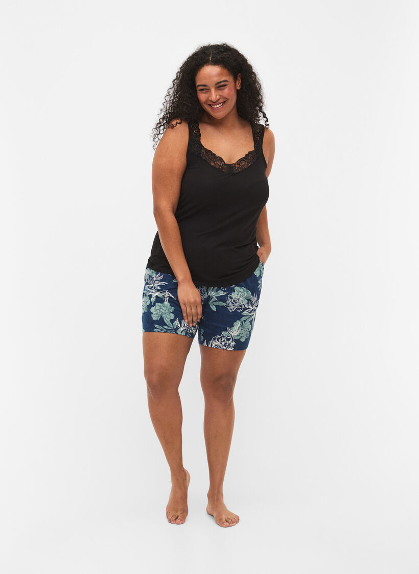 Viscose top met kanten rand, Zwart, Model image number 1