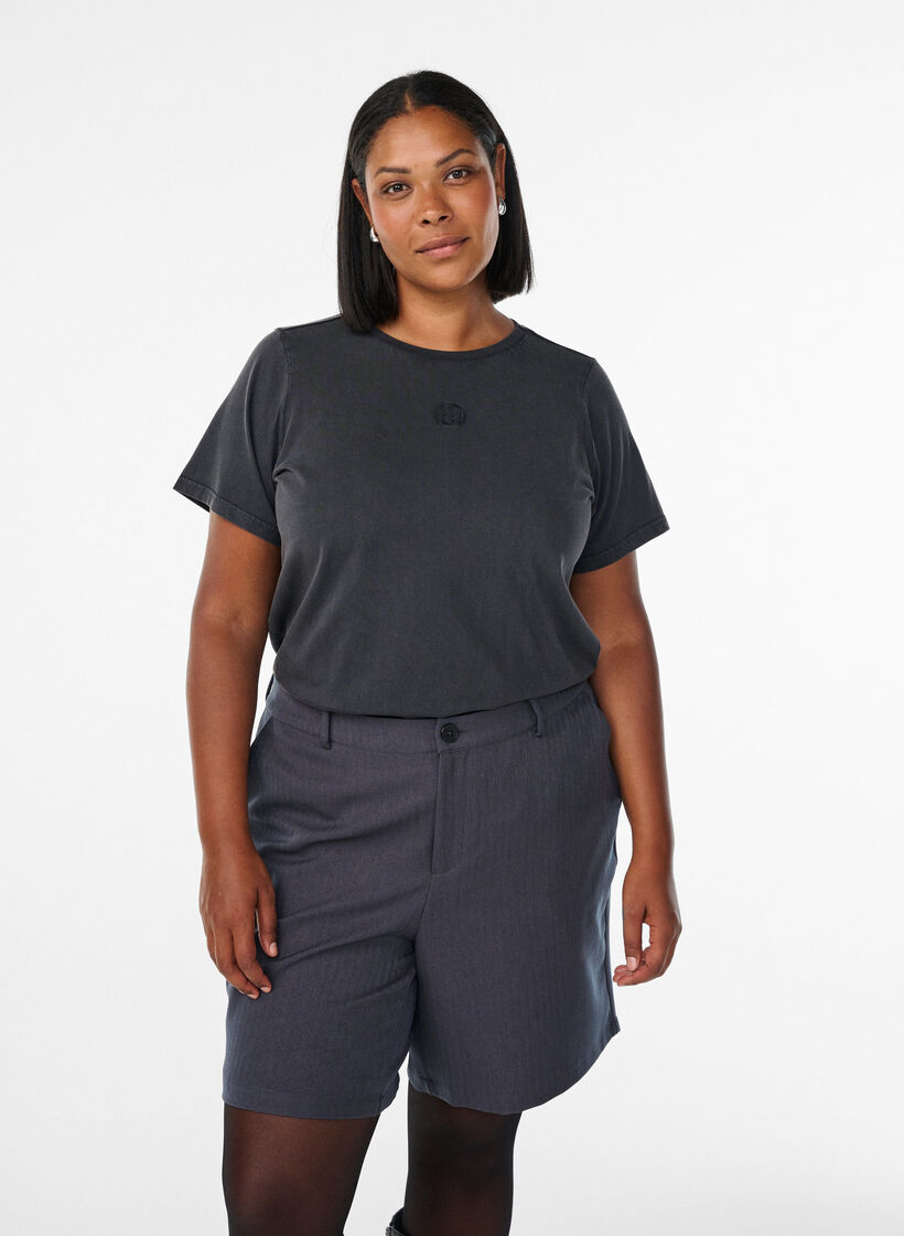 Op maat gemaakte bermudashorts met zakken, Dark Grey , Model