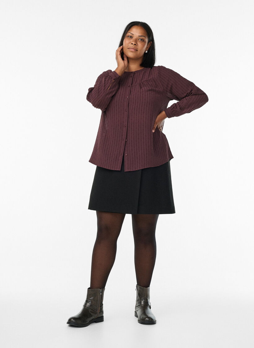 Shirt met een gestructureerd stippenpatroon en borduurdetails, Donker Bordeaux, Model