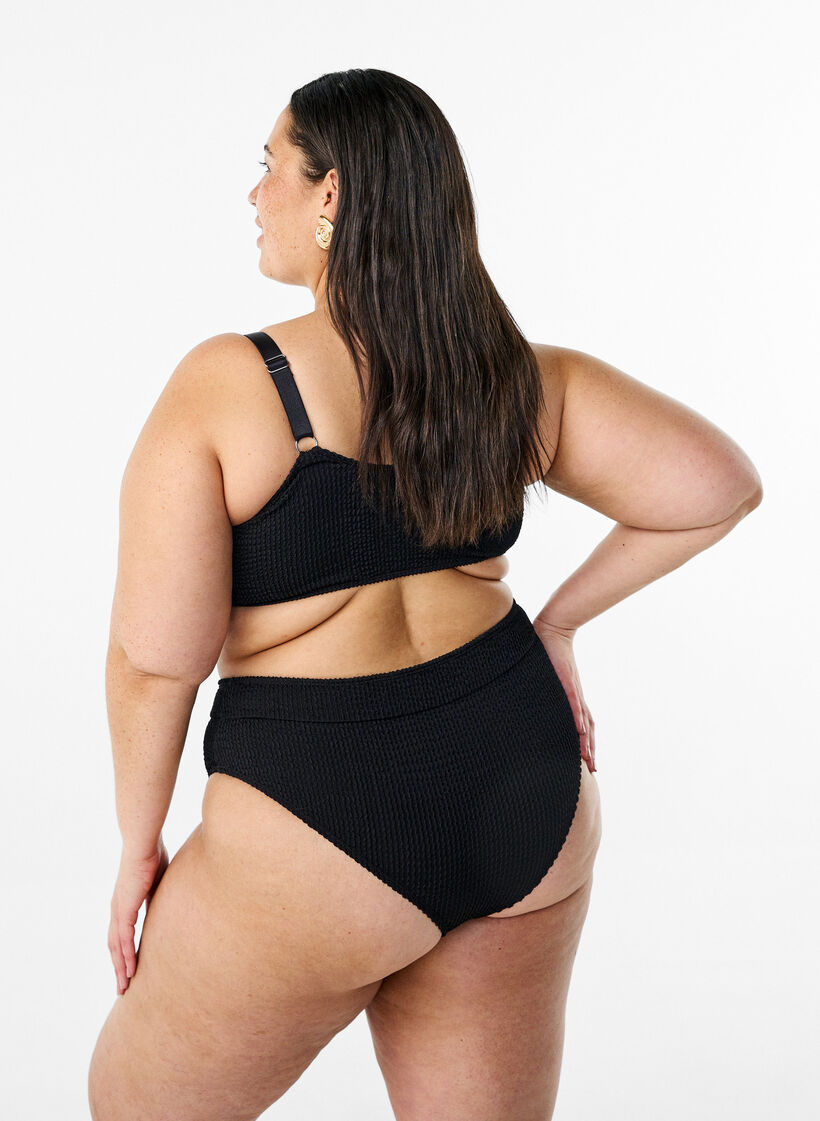 Braziliaanse bikinibroekjes in crêpe, Zwart, Model image number 2