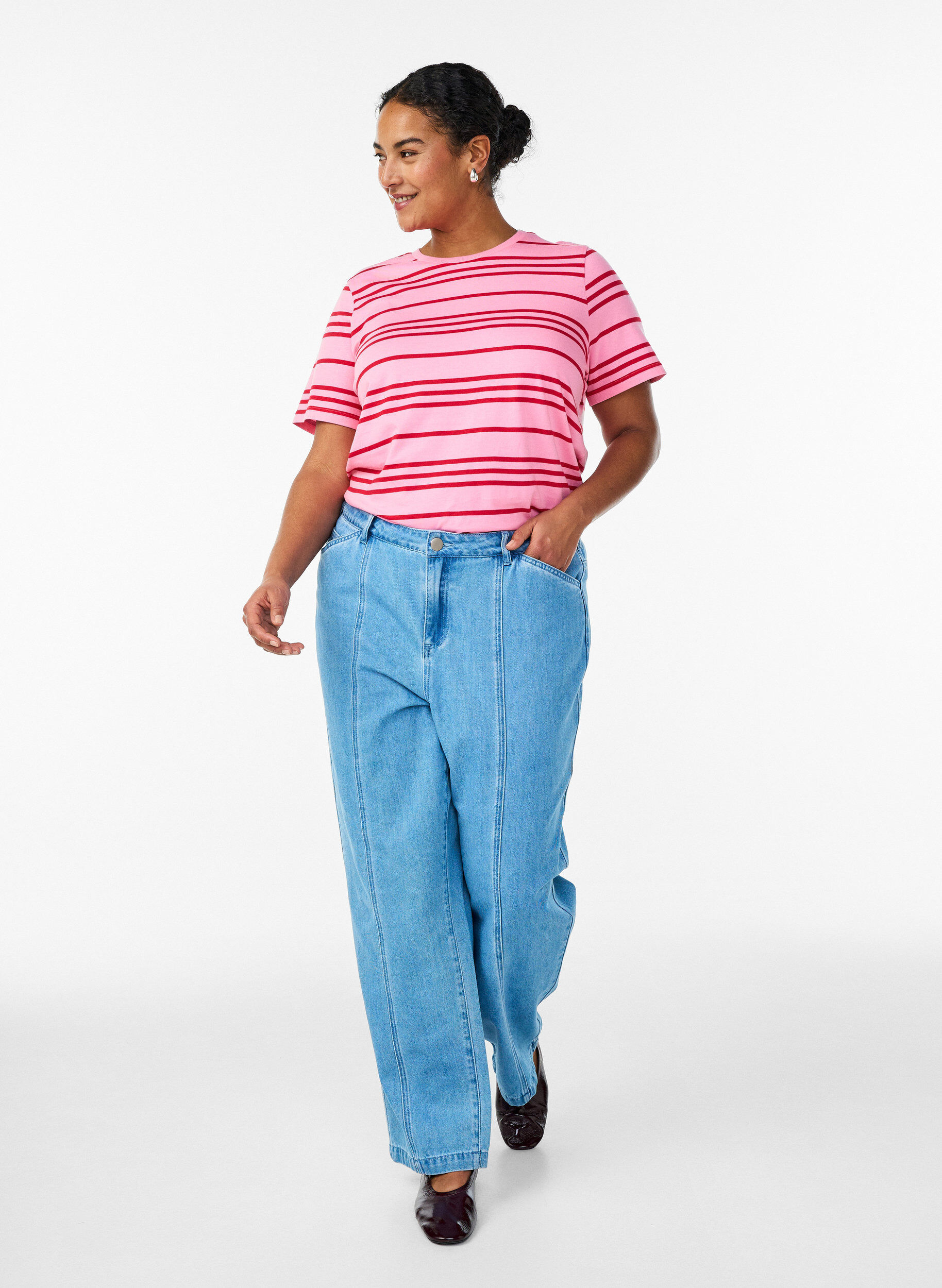 ZizziGestreept katoenen T-shirt, Roze, Model image number 1