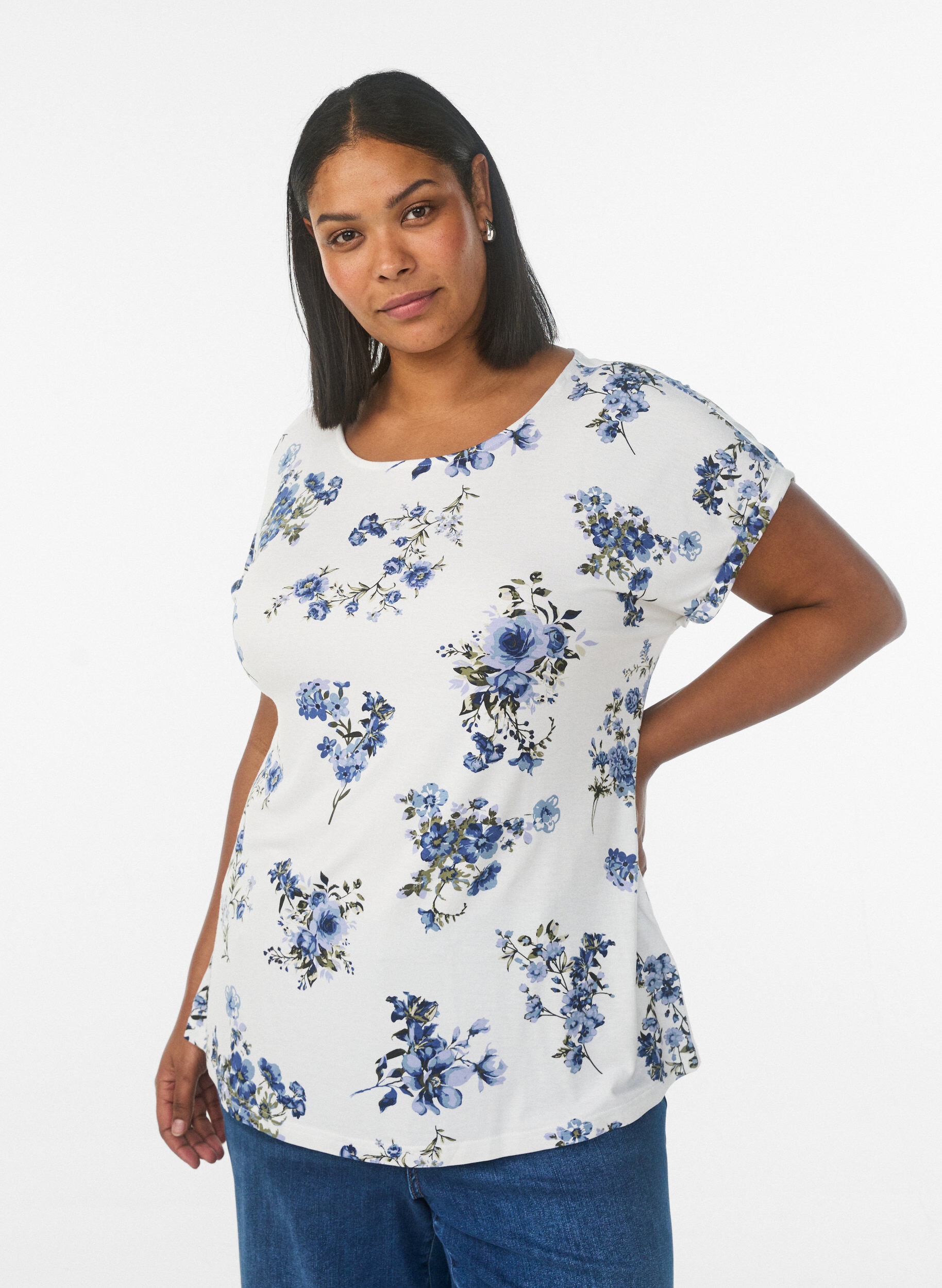 T-shirt met bloemenprint, Vanille, Model