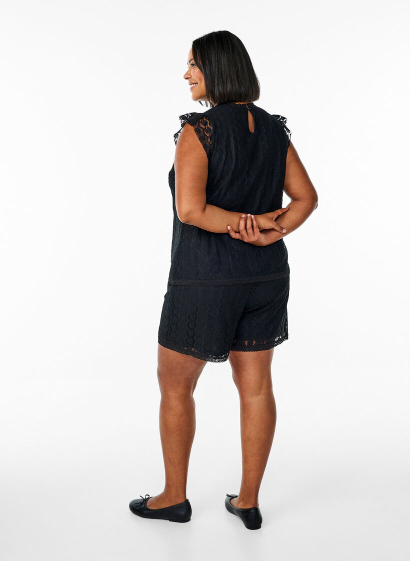 Hoog getailleerde kanten short, Black, Model