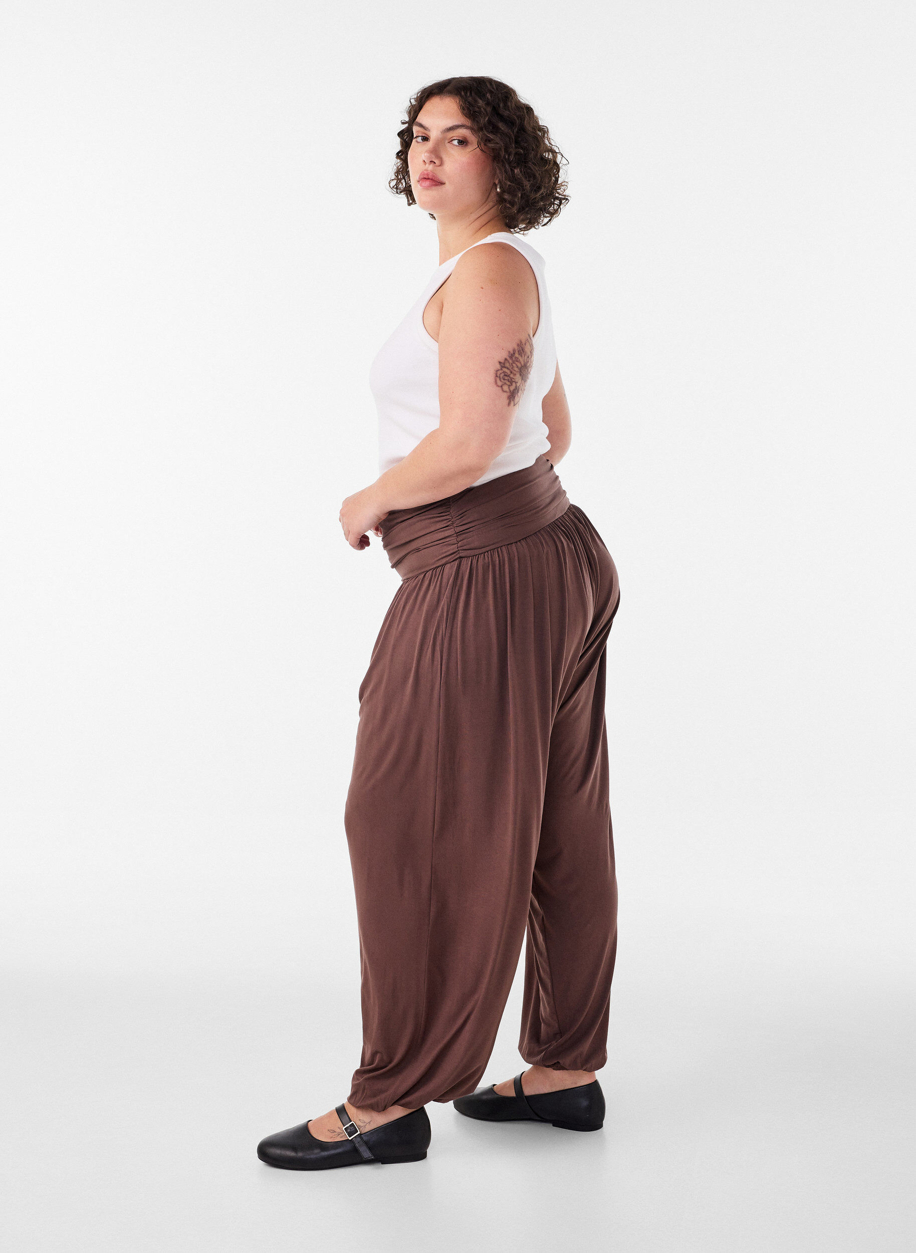 ZizziPantalon sarouel ample, Marron, Model image number 2