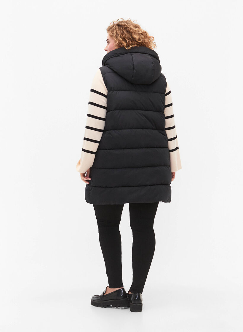 Lange vest met capuchon en zakken, Zwart, Model image number 2