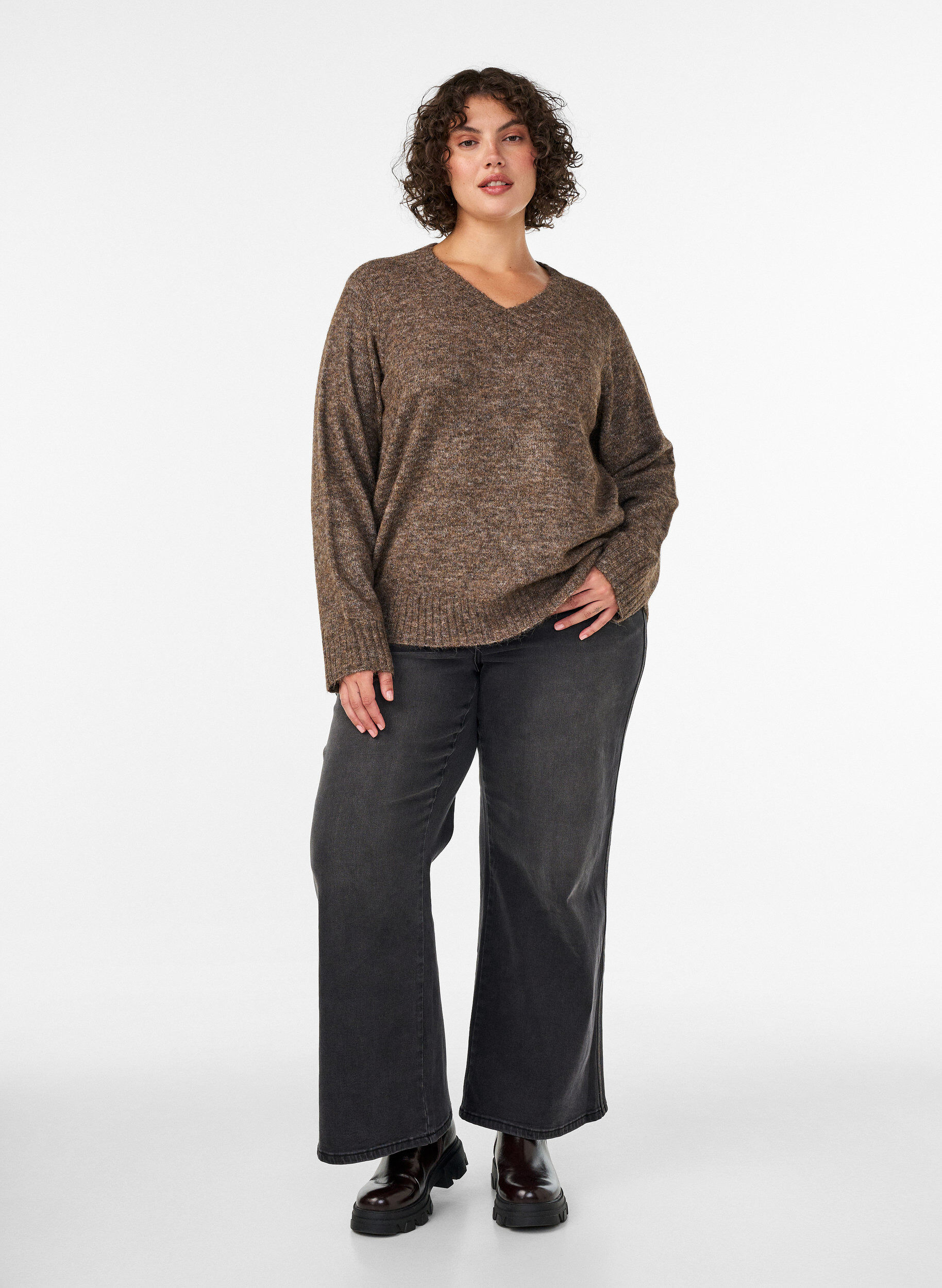 ZizziJumper met V-hals, Bruin, Model image number 1