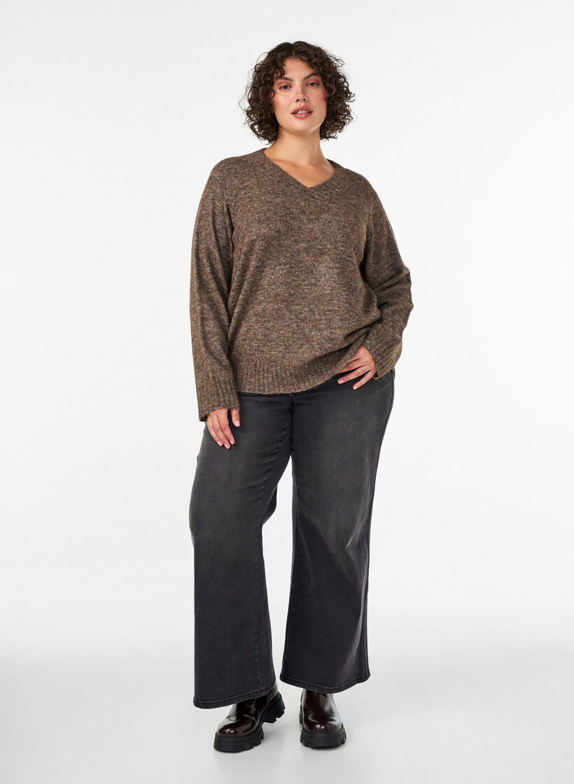Jumper met V-hals, Bruin, Model image number 1