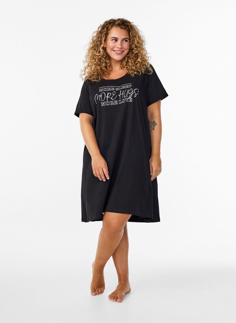 Nachtjapon van biologisch katoen met korte mouwen, Zwart, Model image number 1