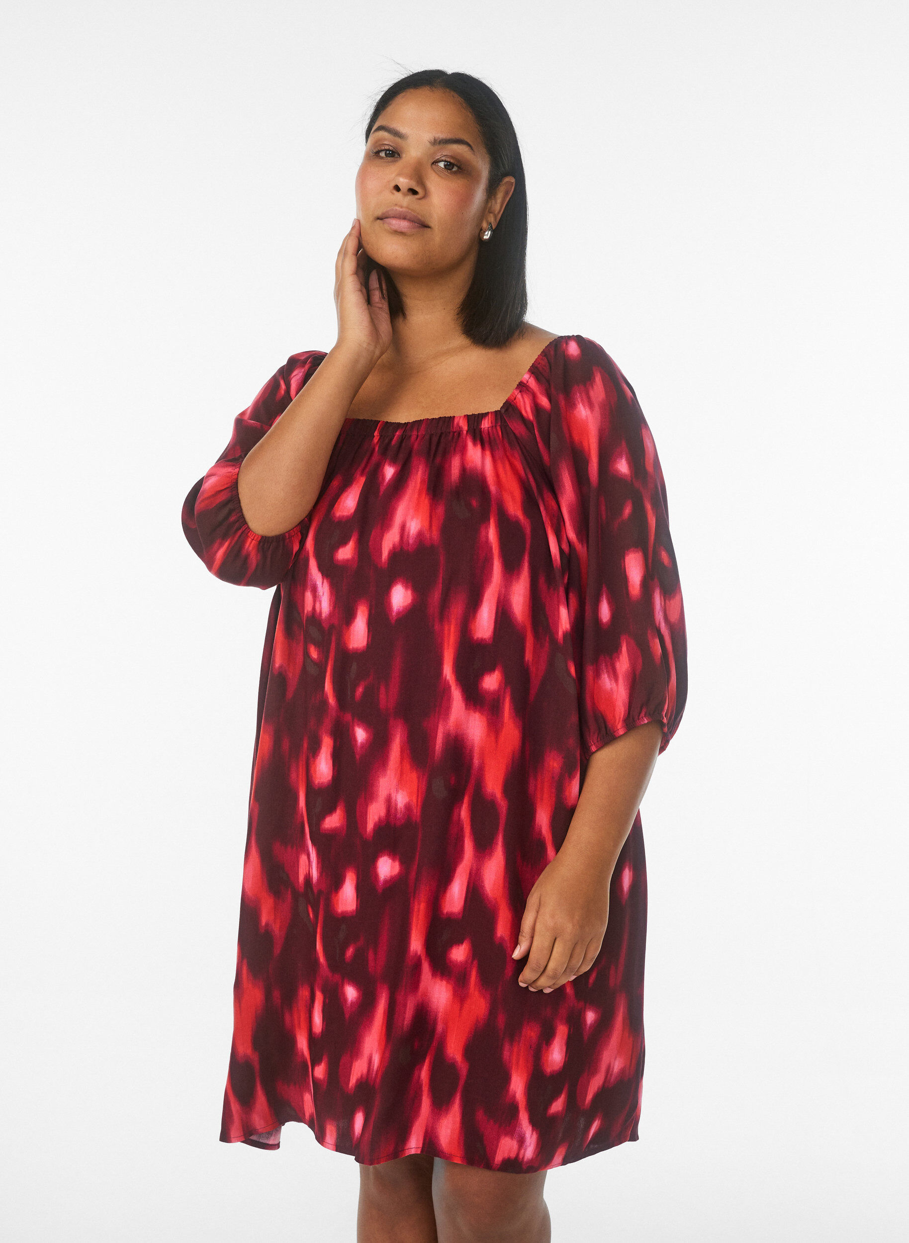 Strandjurk in viscose met print, Roze, Model