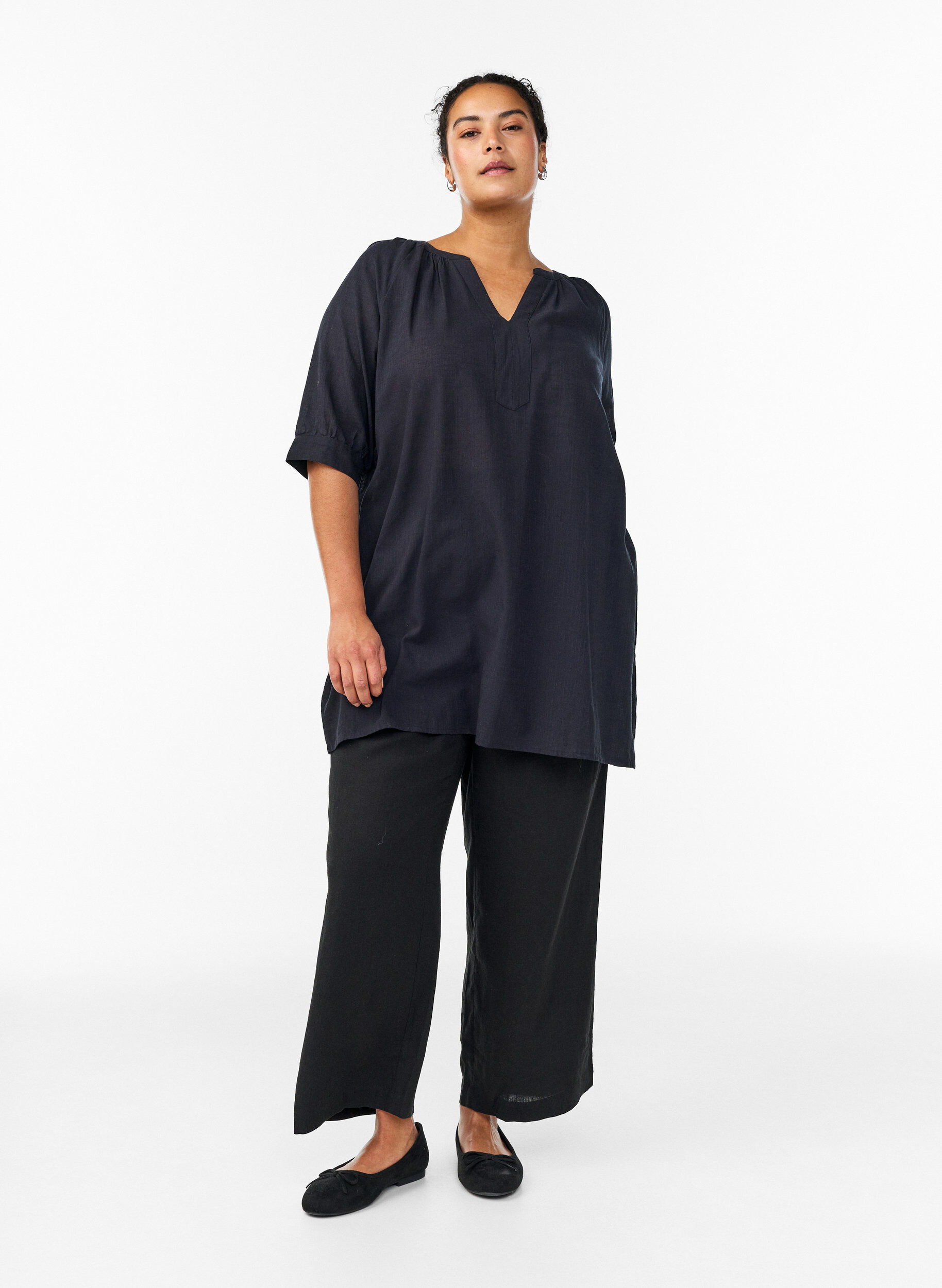 ZizziKatoenen tuniek met V-hals, Zwart, Model image number 1