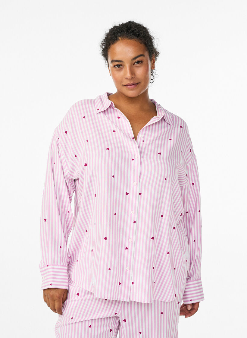 Nachtshirt met strepen en hartjes, Roze, Model image number 0