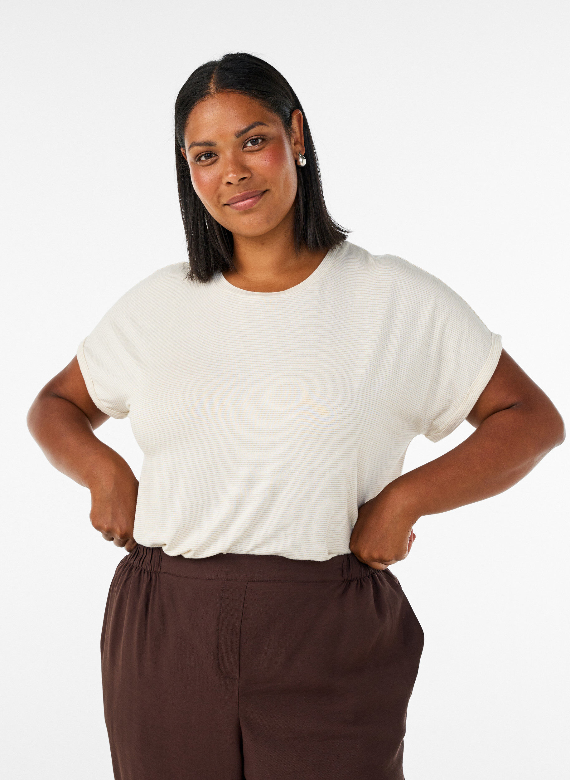 Viscose T-shirt met glitterstrepen, Vanille, Model