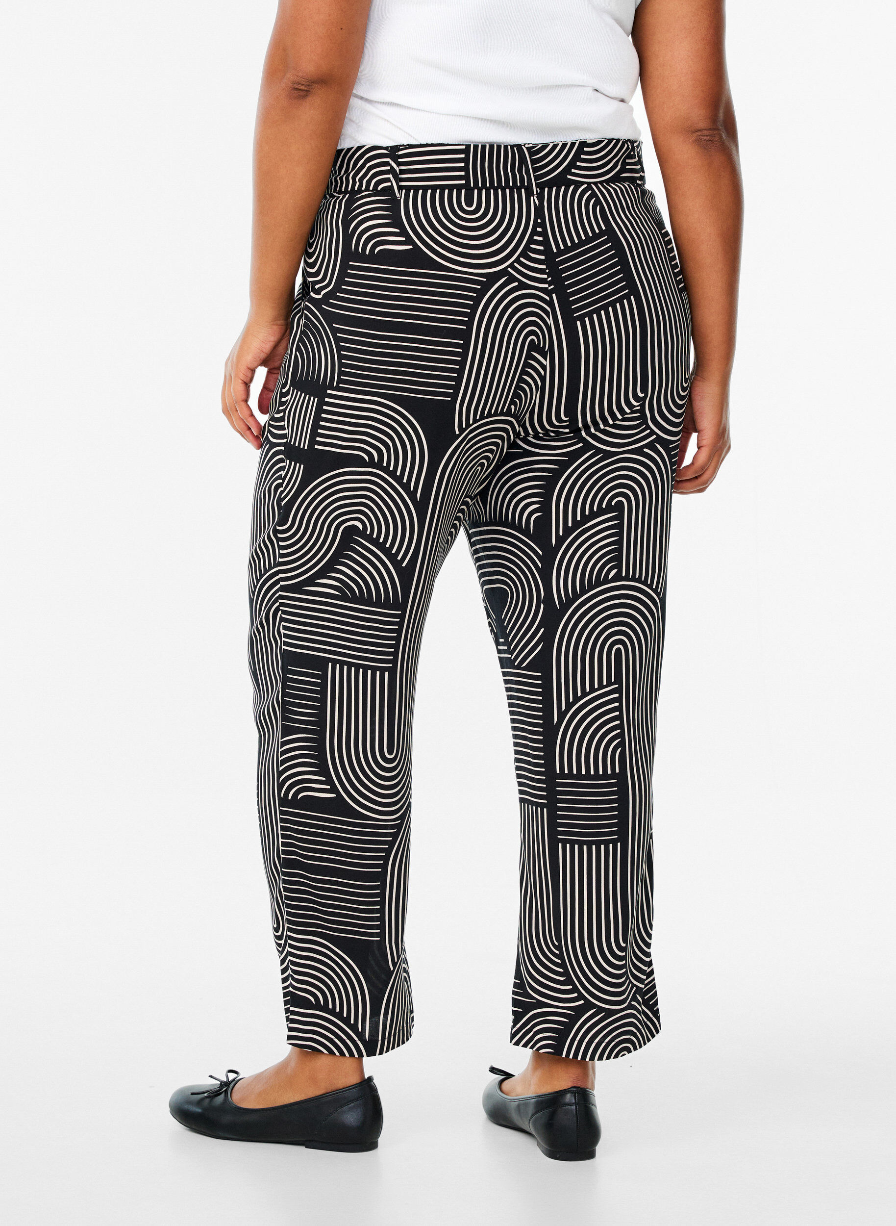 ZizziViscose broek met hoge taille, Zwart, Model image number 1