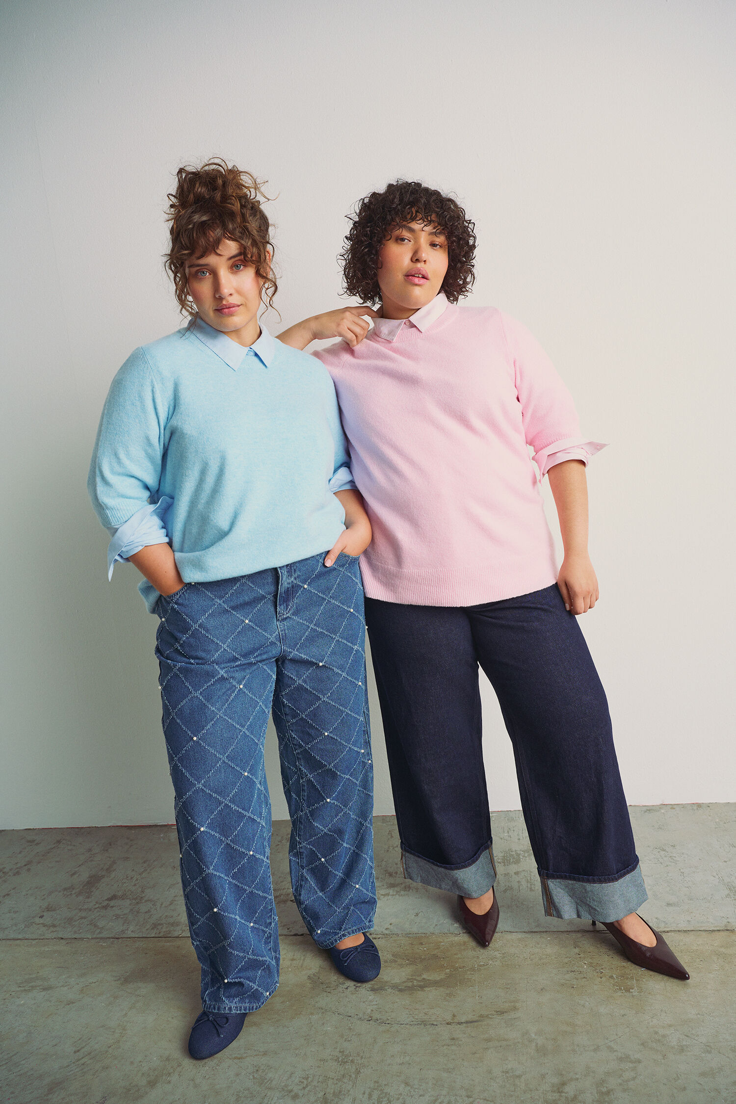 Kleurrijk look met laagjes, , Model