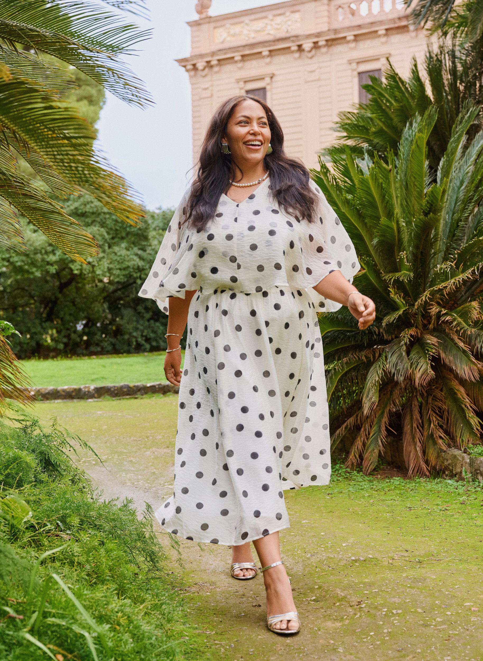 Zizzi Jupe midi &eacute;vas&eacute;e &agrave; pois, Vanille, Image image number 0