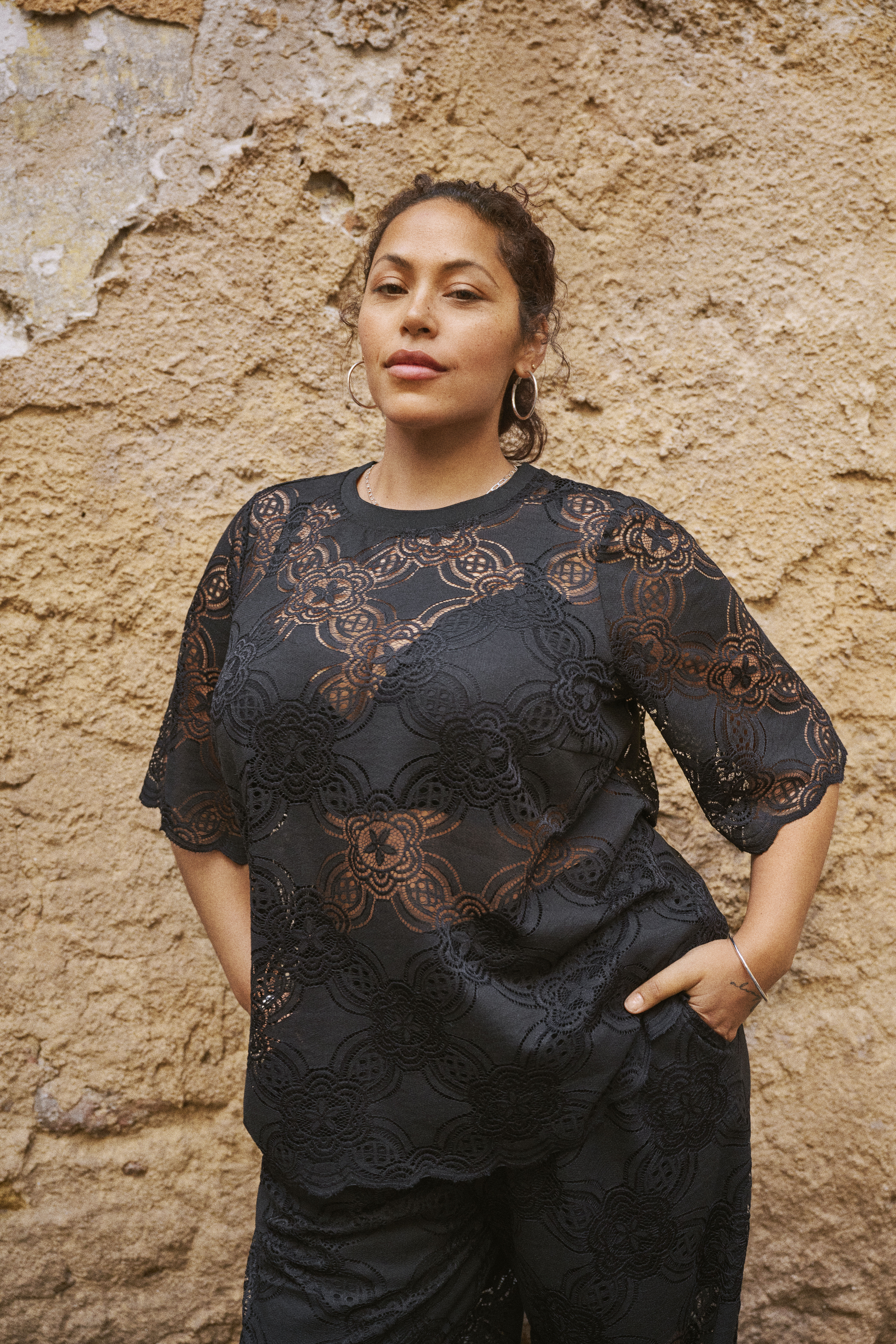 ZizziZwarte kanten set, , Model