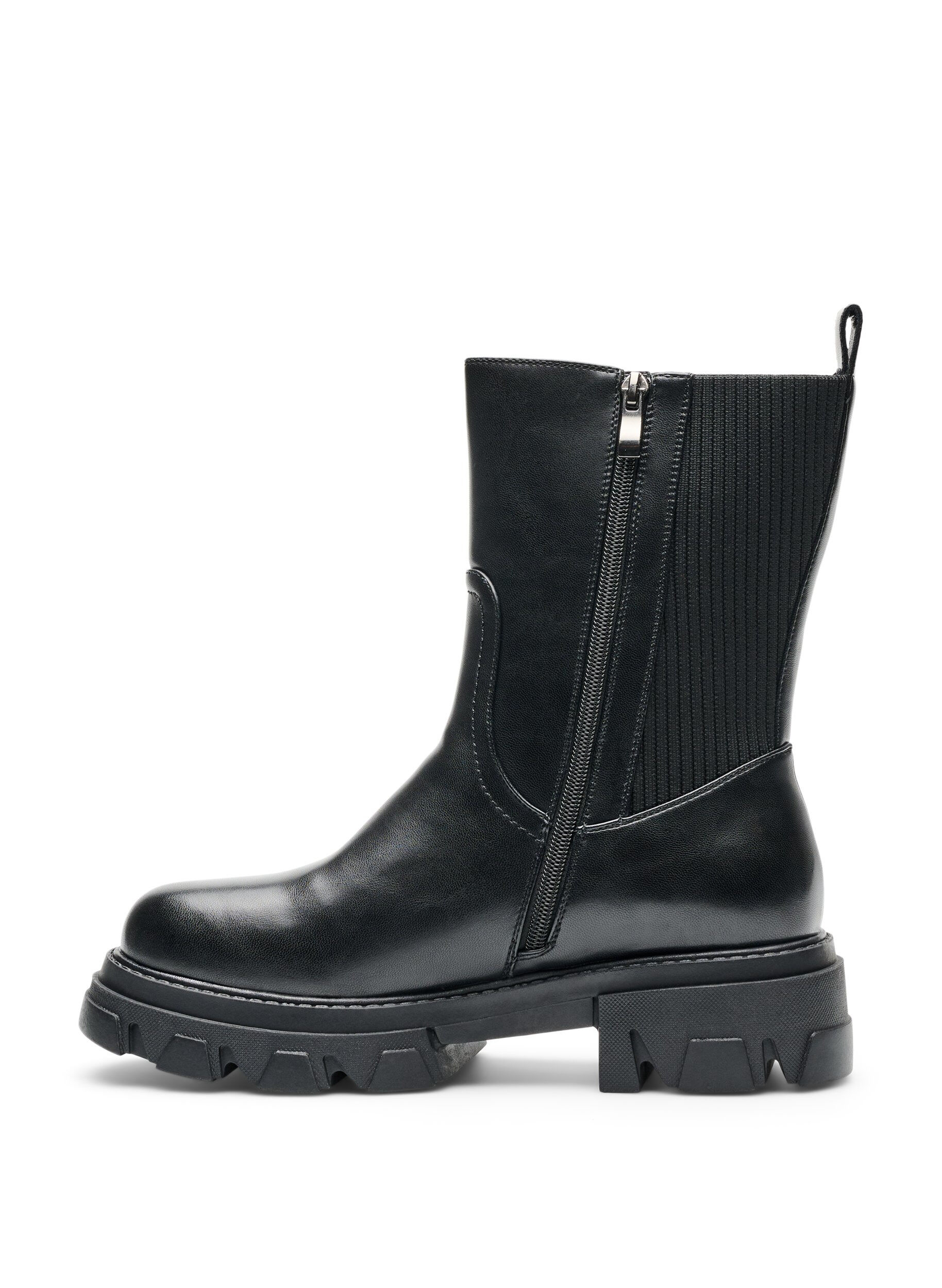 ZizziChelsea boot met een chunky zool en geribde panelen, Zwart, Packshot image number 3