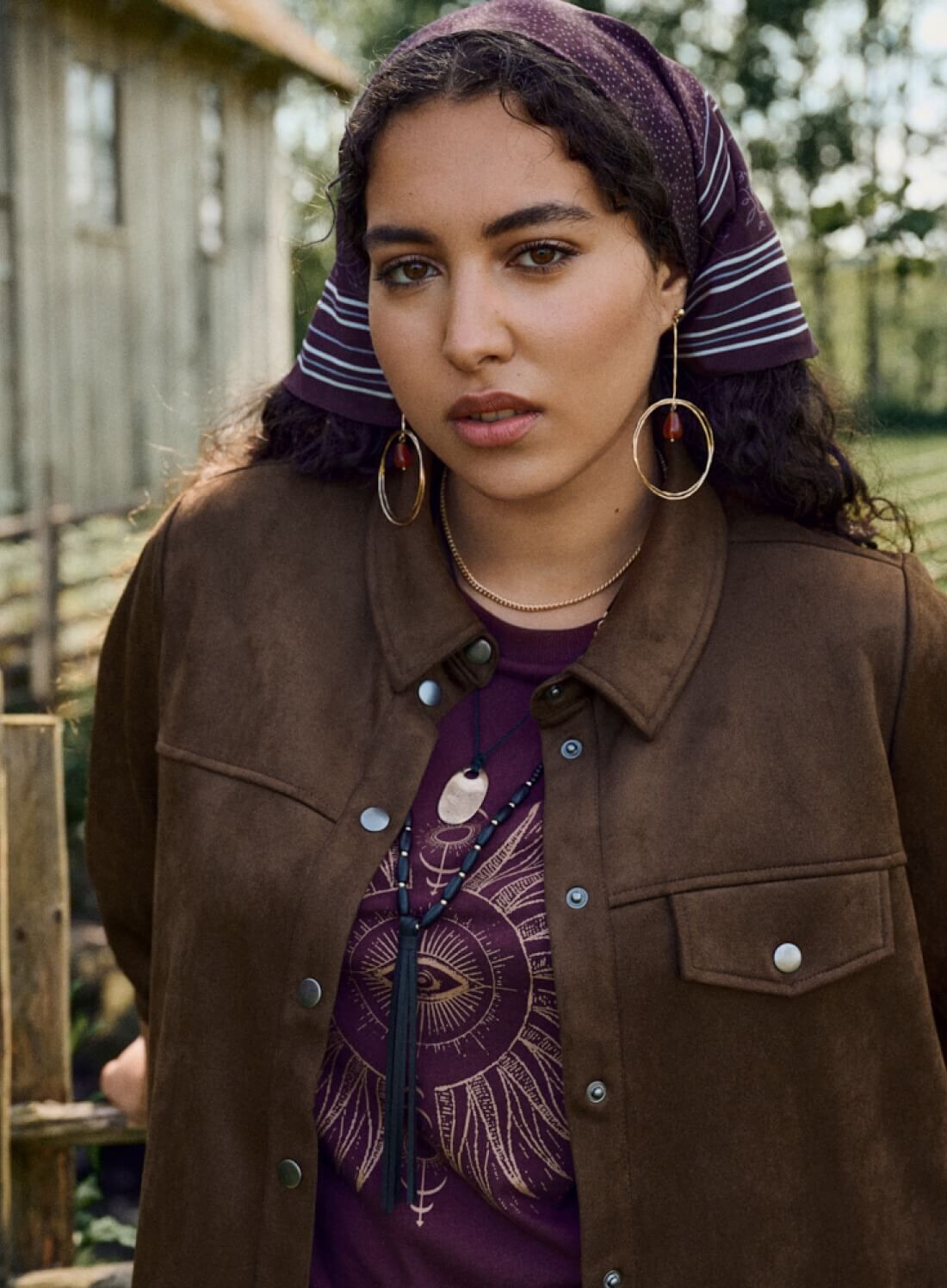 ZizziBijpassende set in bruin, , Model