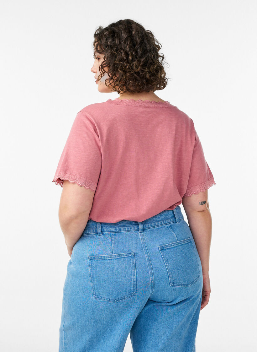 T-shirt met kanten rand, Roze, Model image number 2
