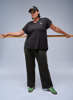 ZizziStijlvolle workout broek met een lichte flare, Zwart, Image image number 0